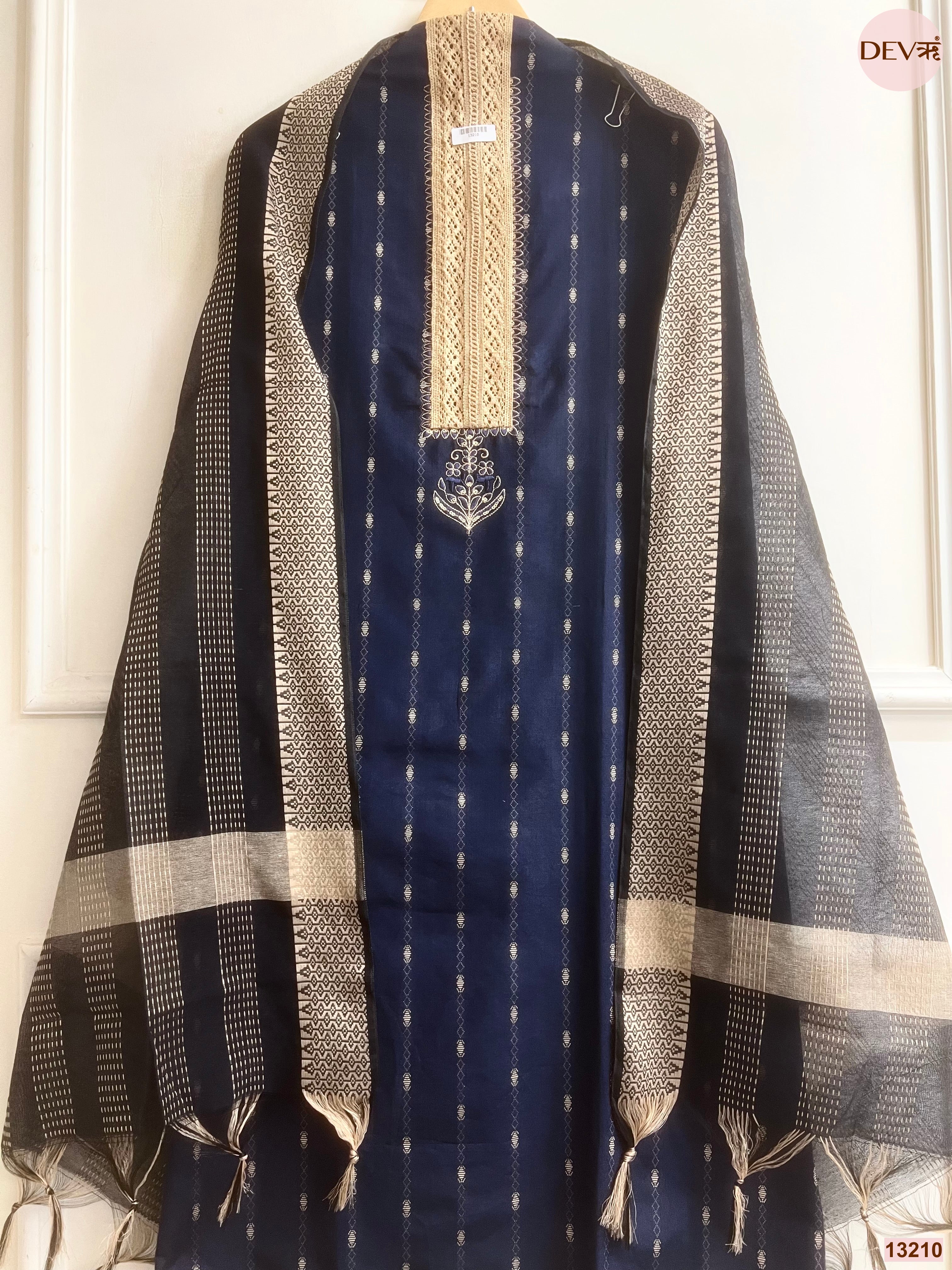 Navy Cotton Handloom Printed Unstitched 3-Piece Suit (Devri – D.No 13210)