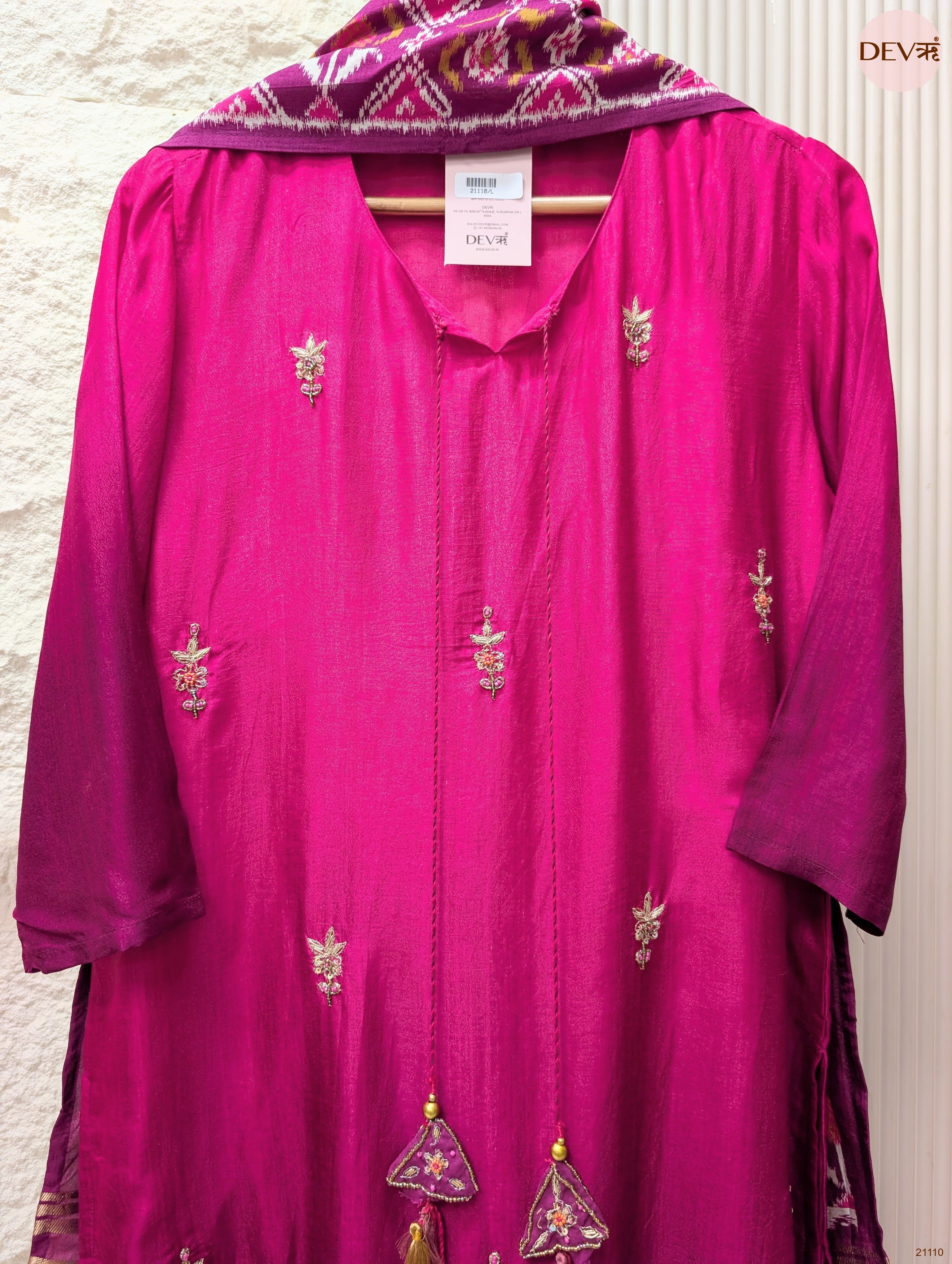 Rangriti Pure russian silk Embroidered Fuchsia 3-Piece Set (Devri – D.No 21110)