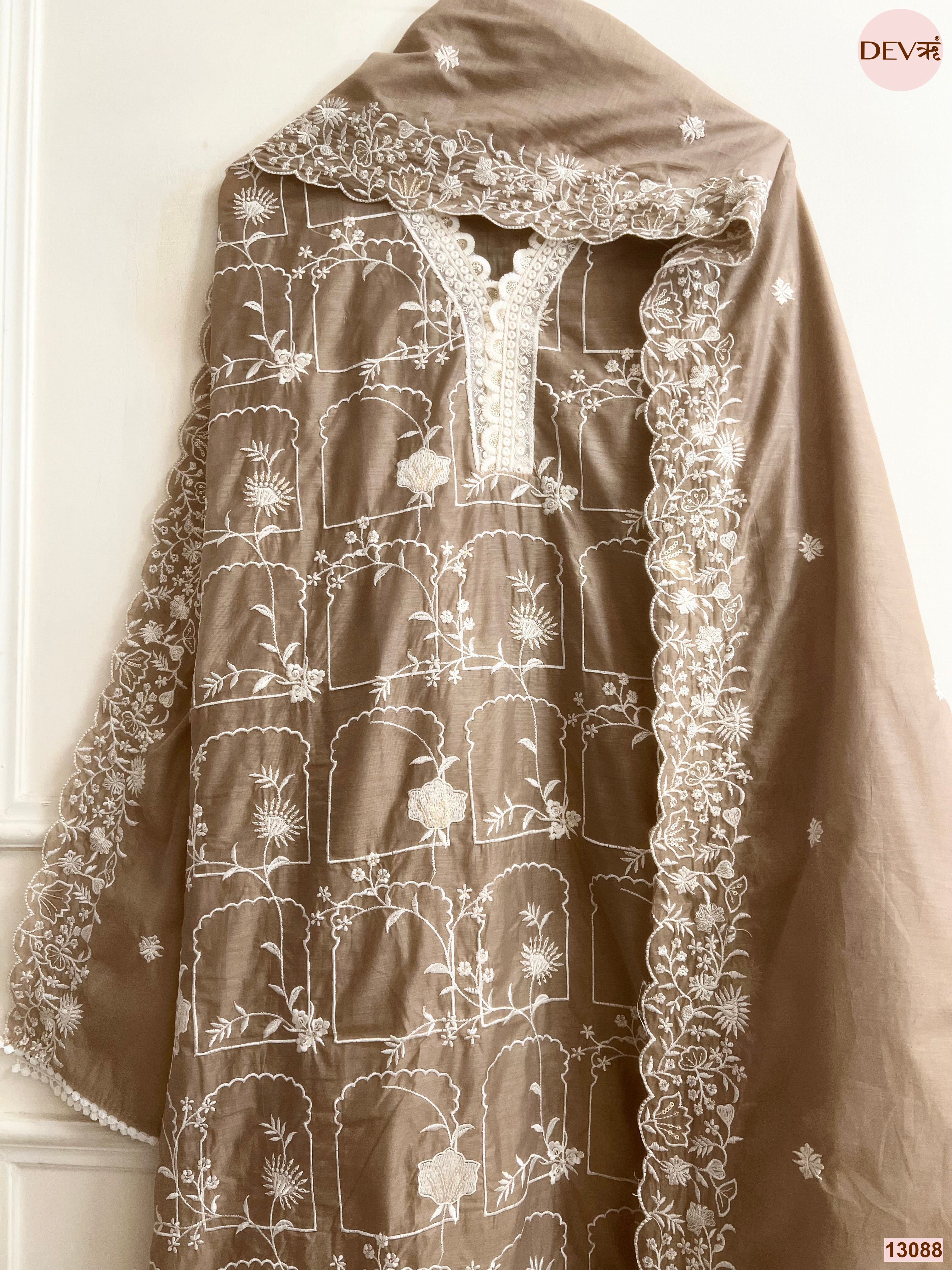 Brown Mul Chanderi Embroidered Unstitched 3-Piece Suit (Devri – D.No 13088)