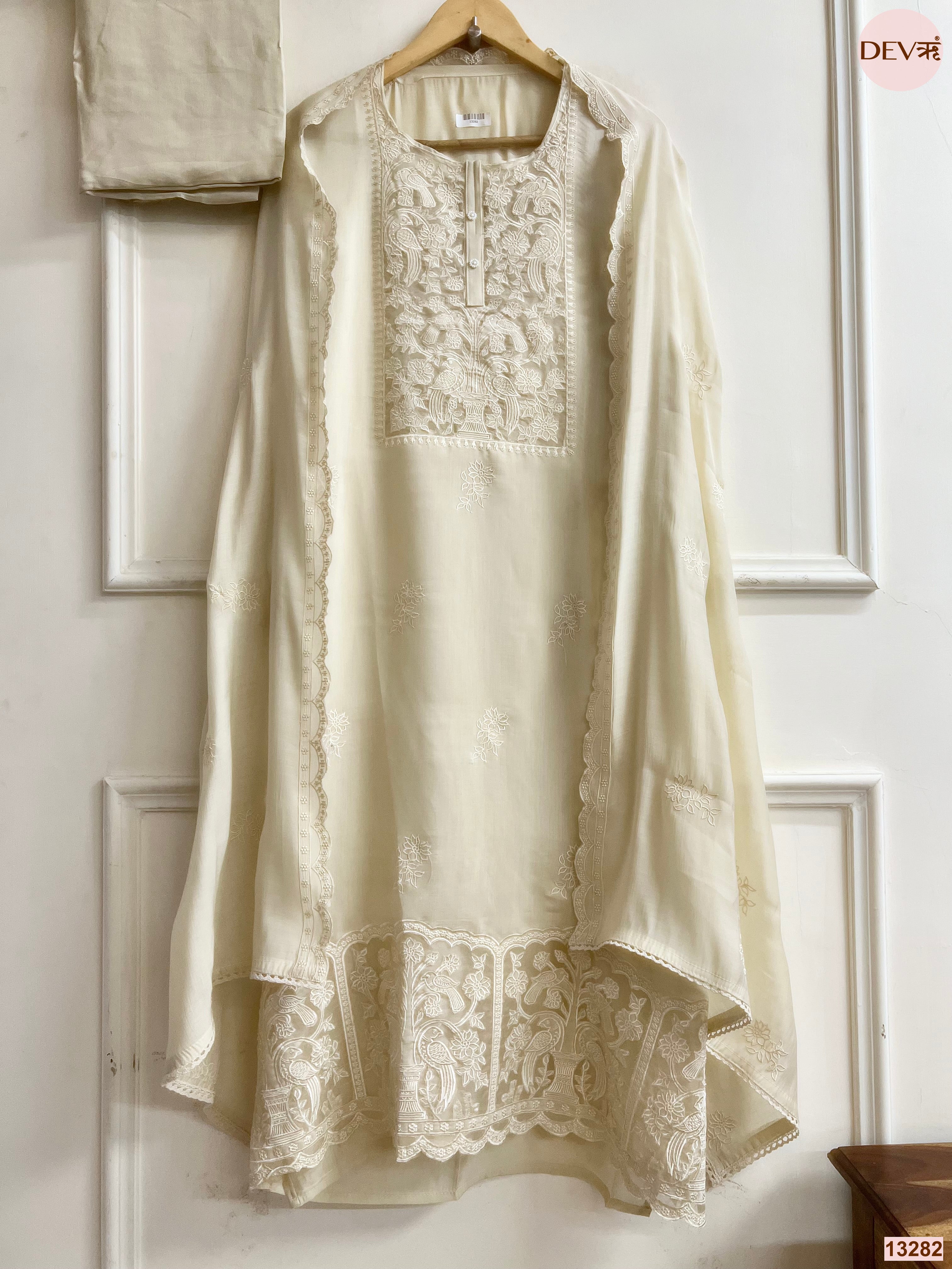 Cream Mul Cotton Embroidered Unstitched 3-Piece Suit (Devri – D.No 13282)