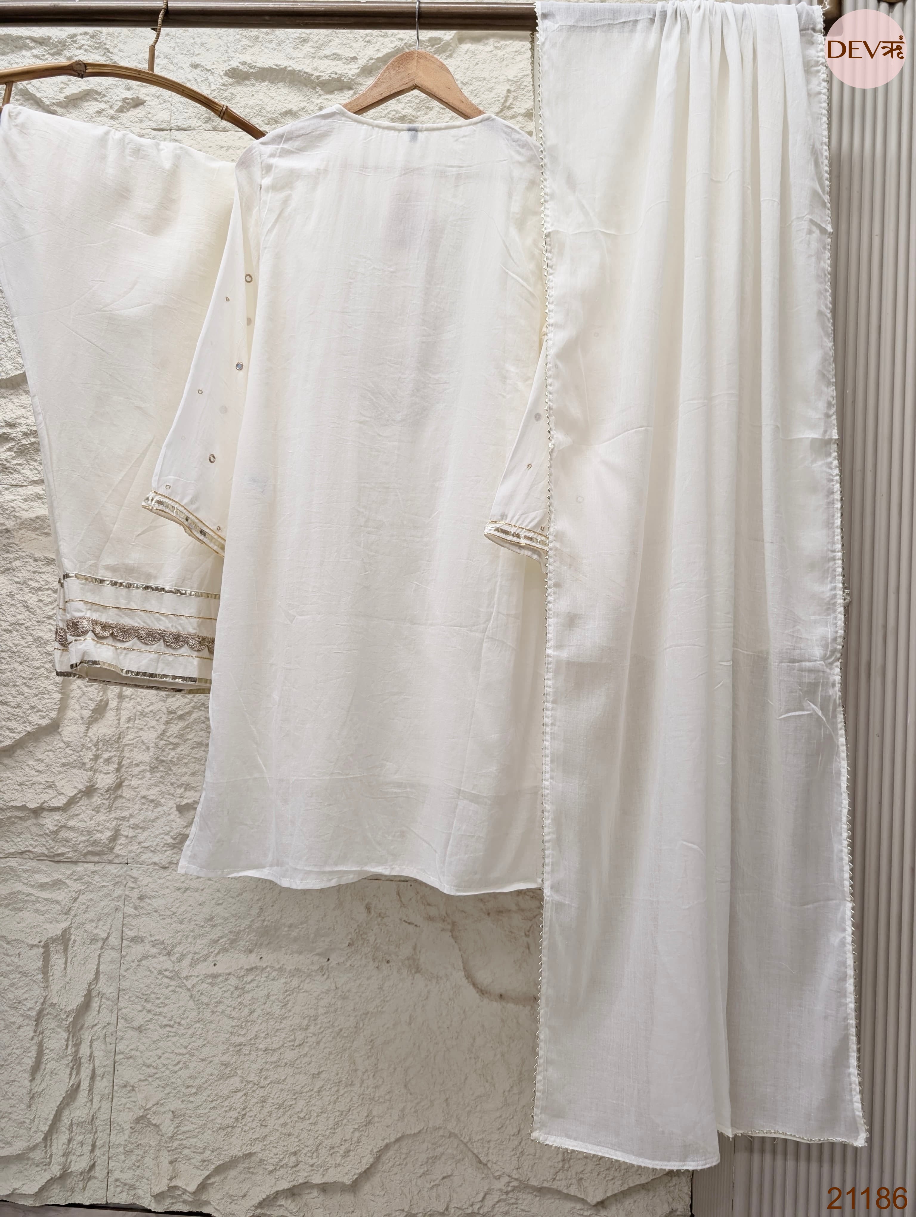 Noor Pure mul cotton Embroidered Off White 3-Piece Set (Devri – D.No 21186)
