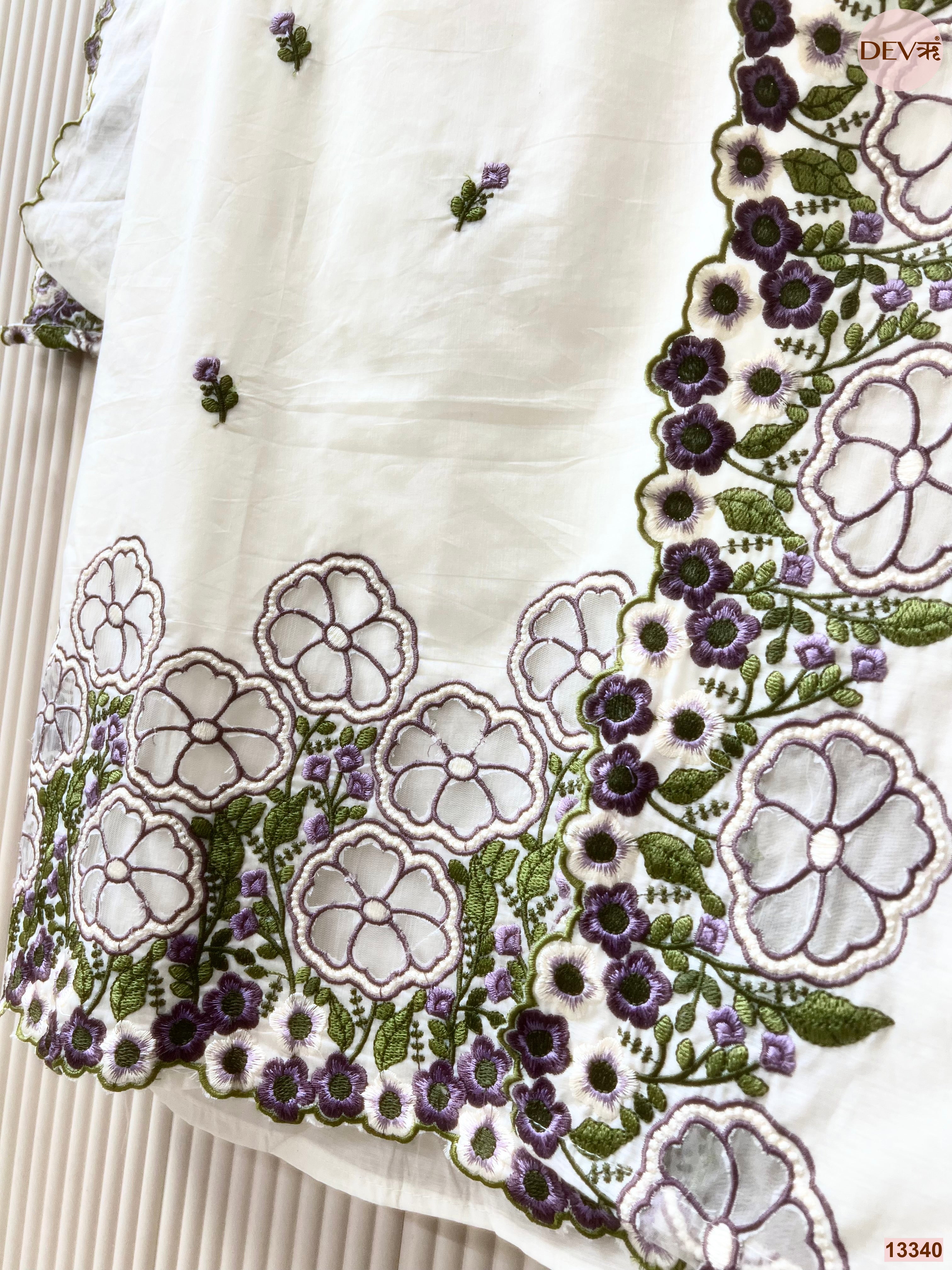 Off White Mul Chanderi Embroidered Unstitched 3-Piece Suit (Devri – D.No 13340)