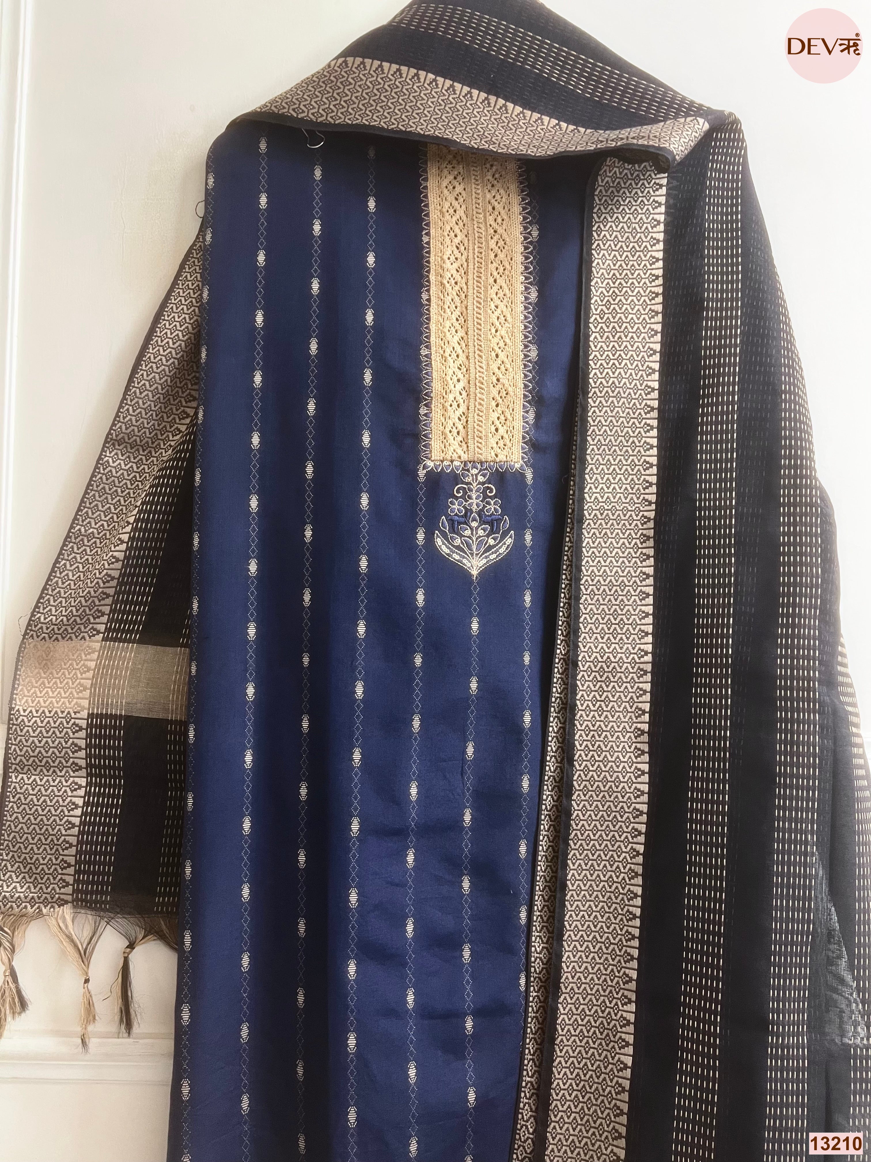 Navy Cotton Handloom Printed Unstitched 3-Piece Suit (Devri – D.No 13210)
