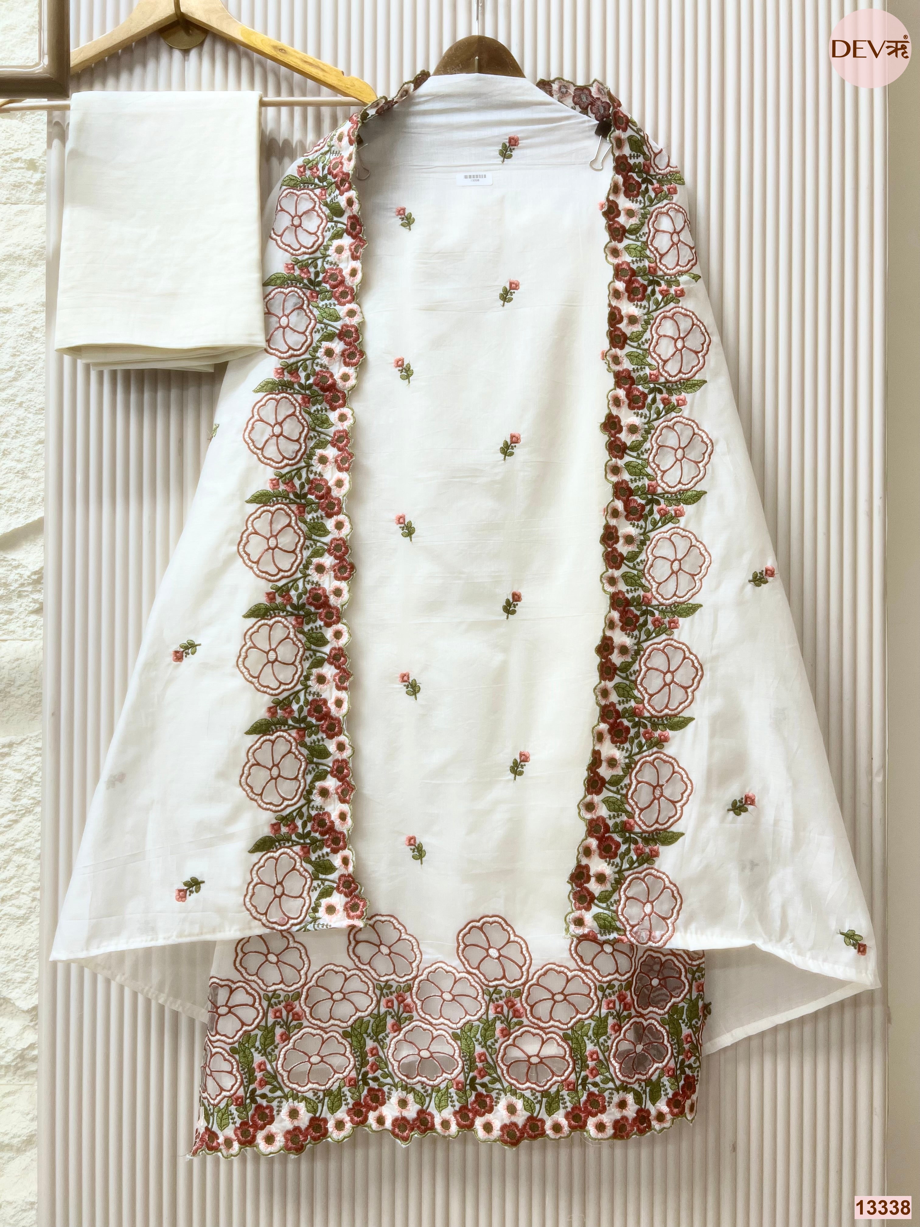 White Mul Chanderi Embroidered Unstitched 3-Piece Suit (Devri – D.No 13338)