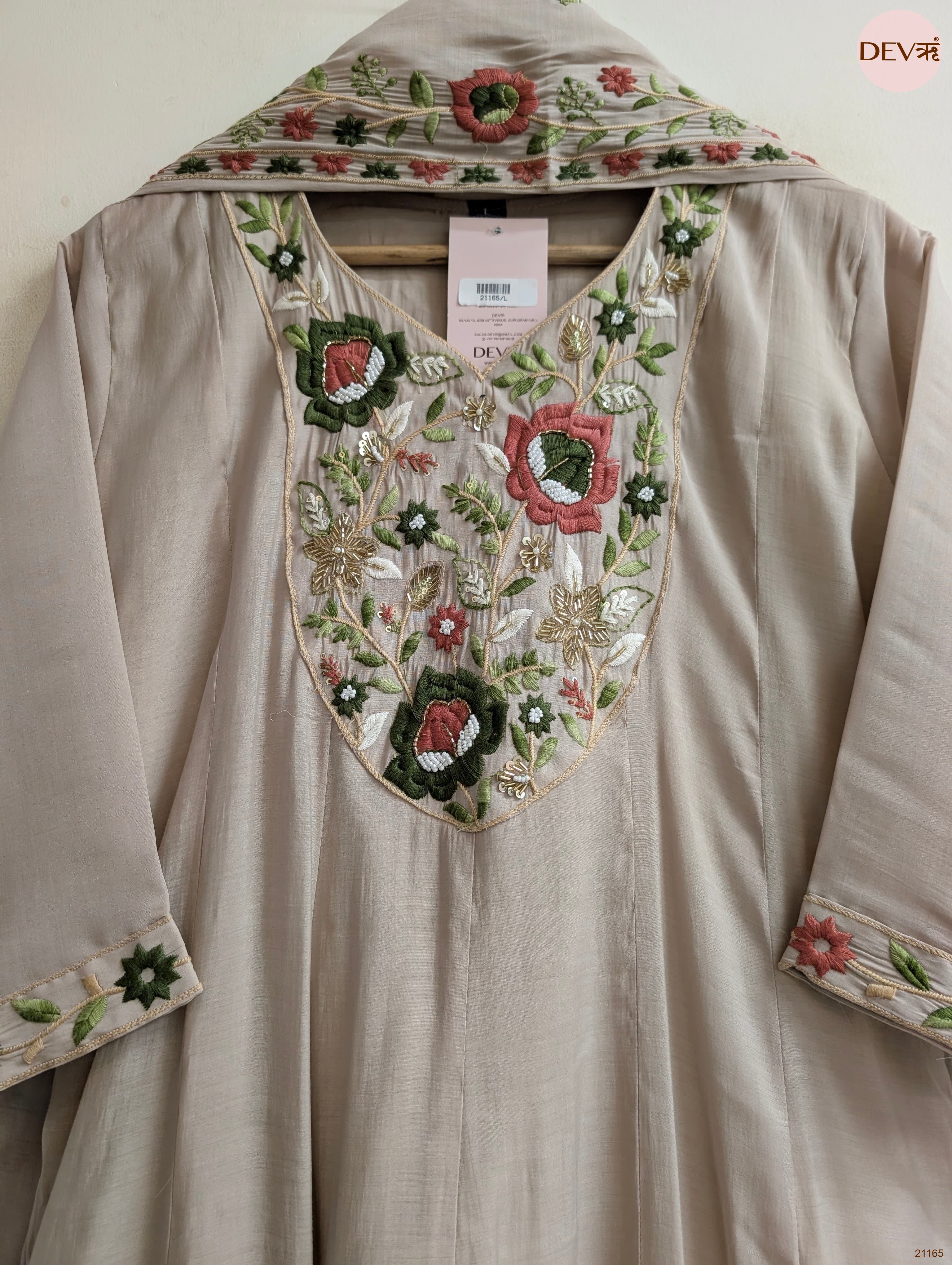 Gulnaar Mul Chanderi Embroidered Beige 3-Piece Set (Devri – D.No 21165)