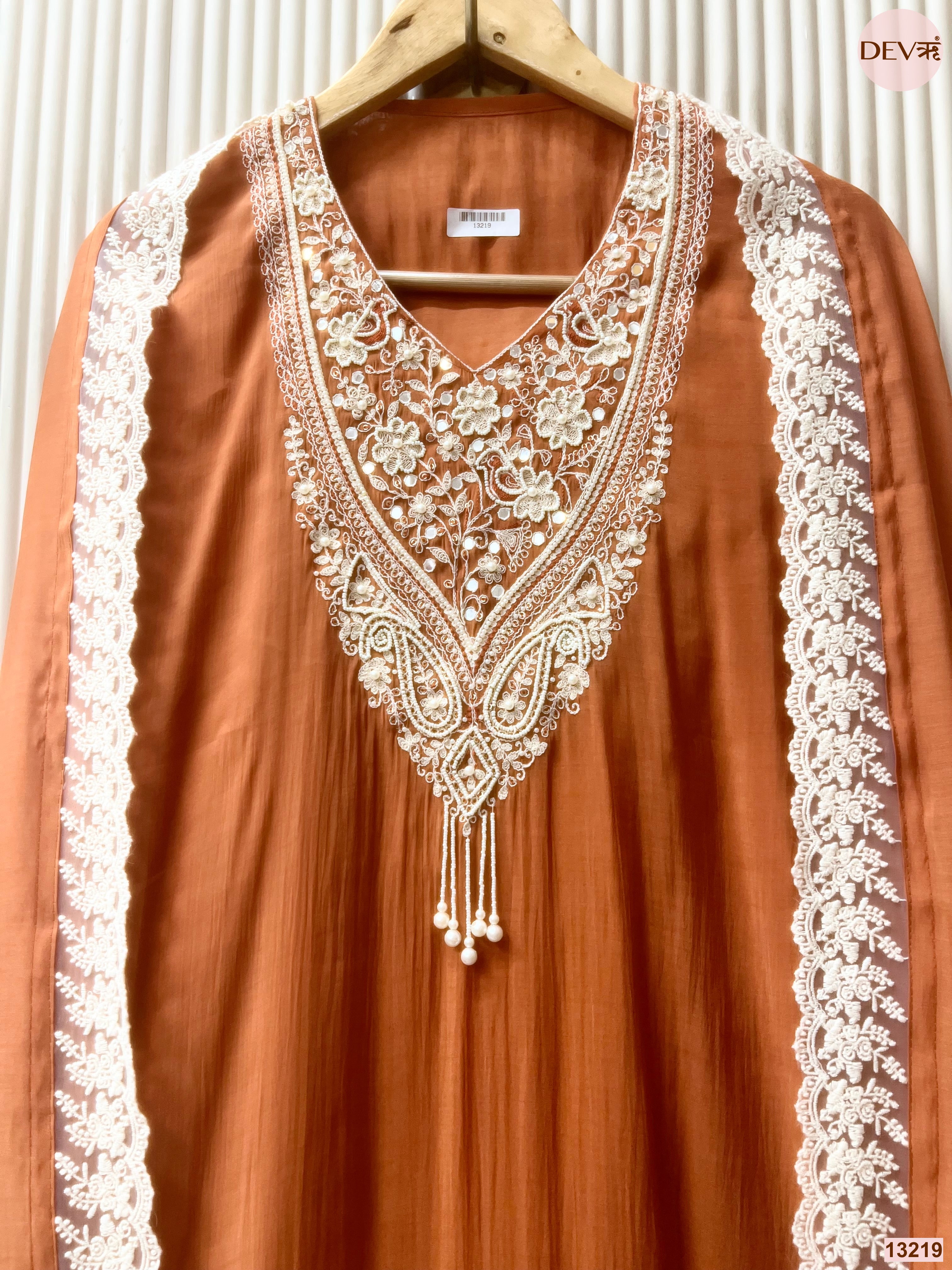 Rust Mul Cotton Embroidered Unstitched 3-Piece Suit (Devri – D.No 13219)