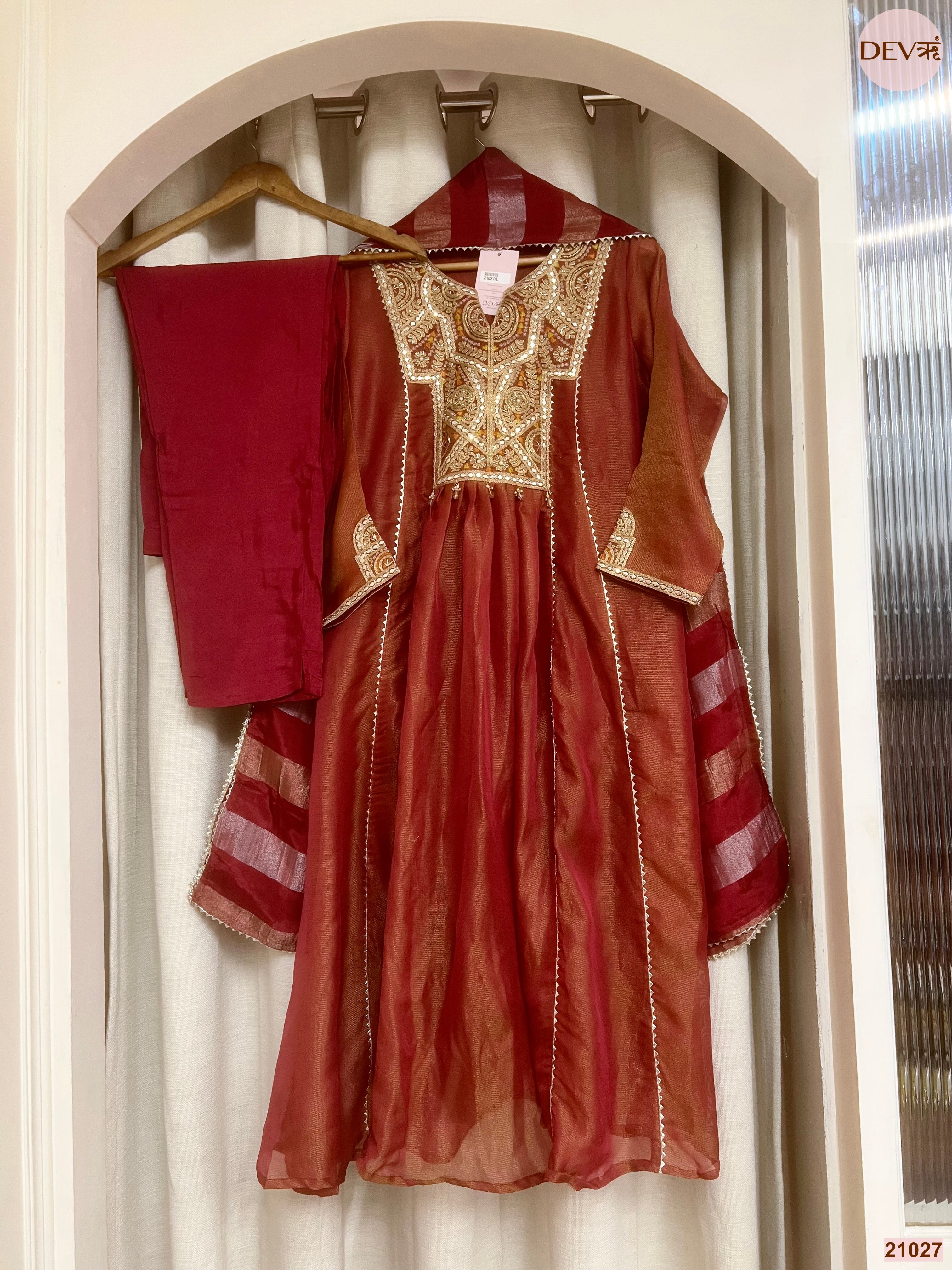 Zarmina Tissue silk Embroidered Rust 3-Piece Set (Devri – D.No 21027)