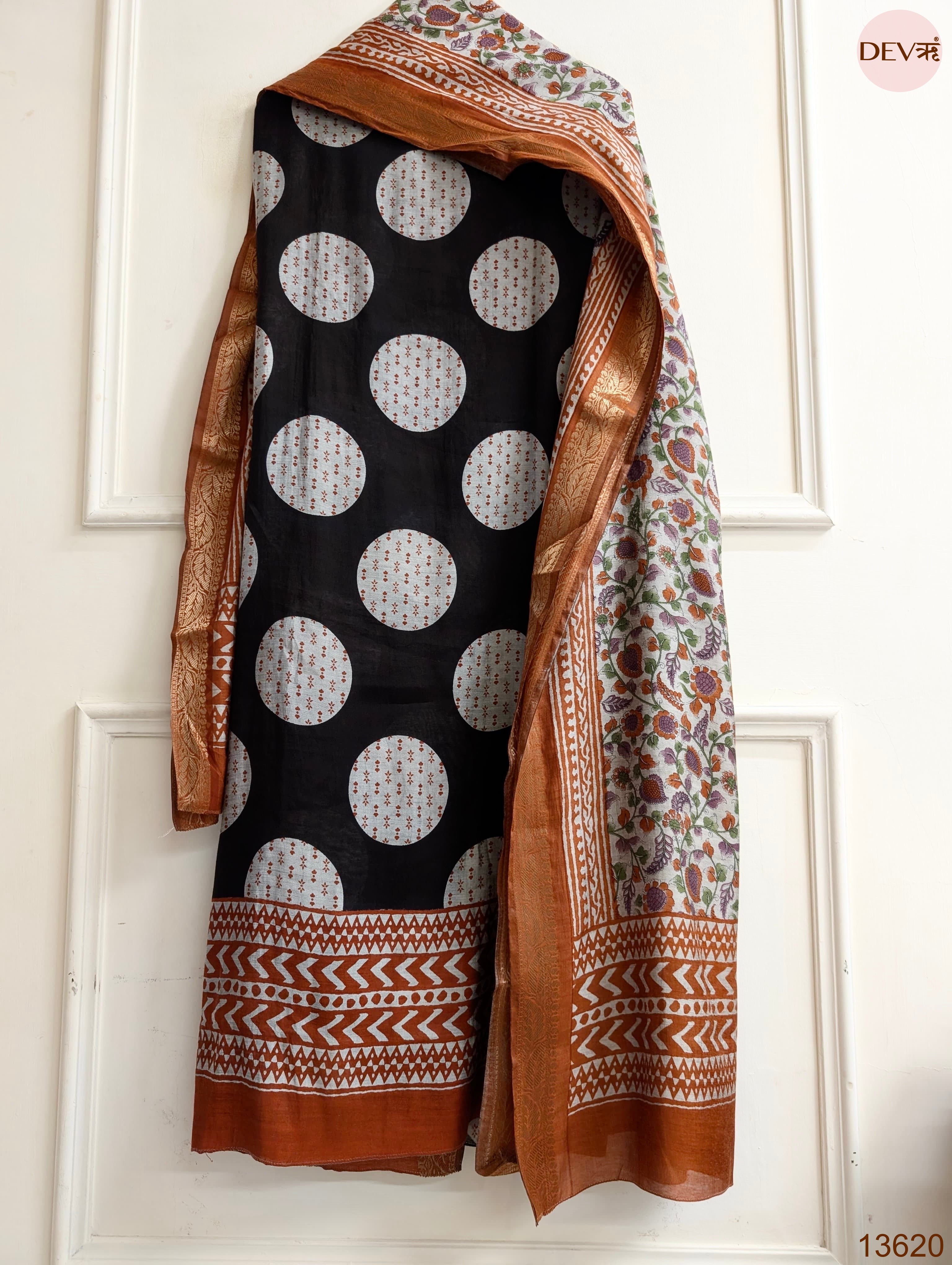 Black Maheshwari Silk Printed Unstitched 3-Piece Suit (Devri – D.No 13620)
