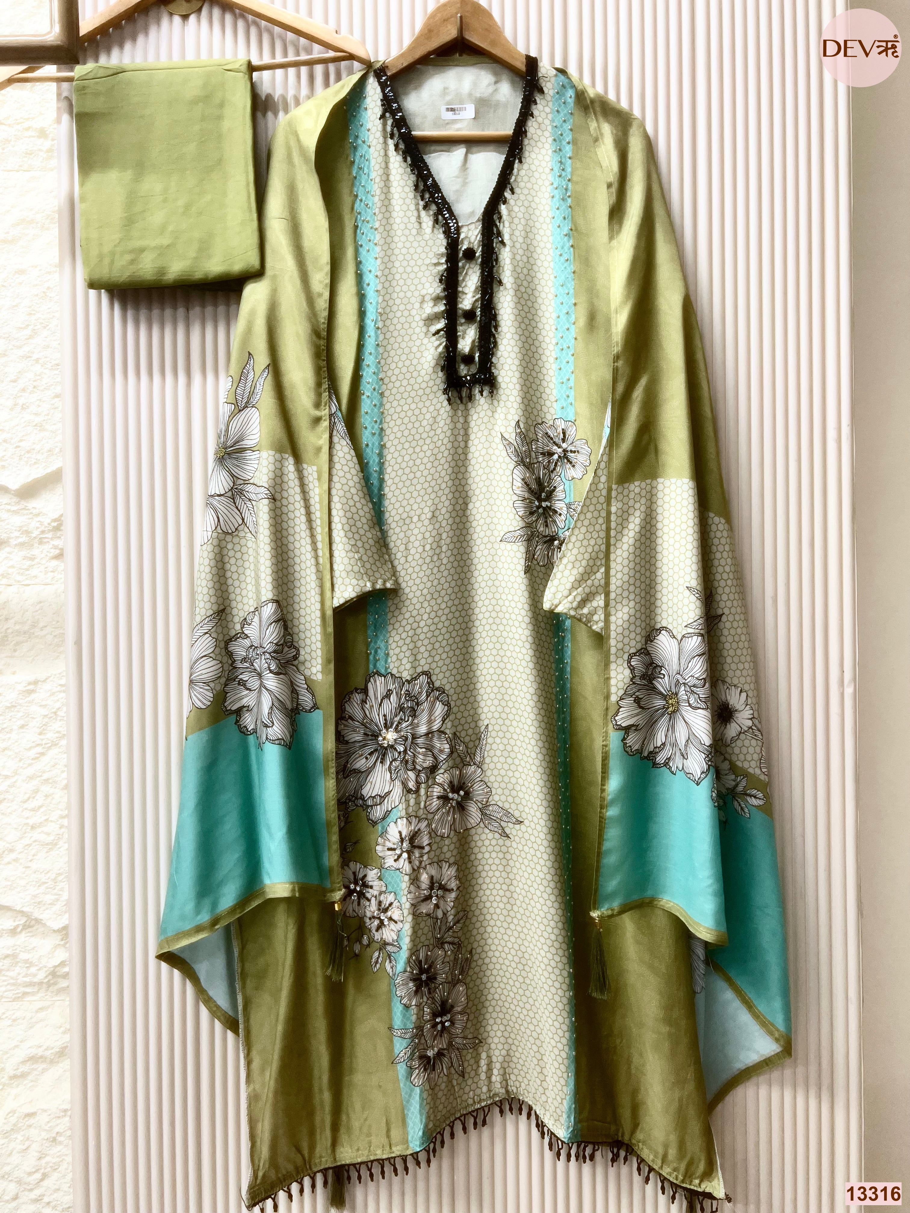 Green Muslin Printed Unstitched 3-Piece Suit (Devri – D.No 13316)
