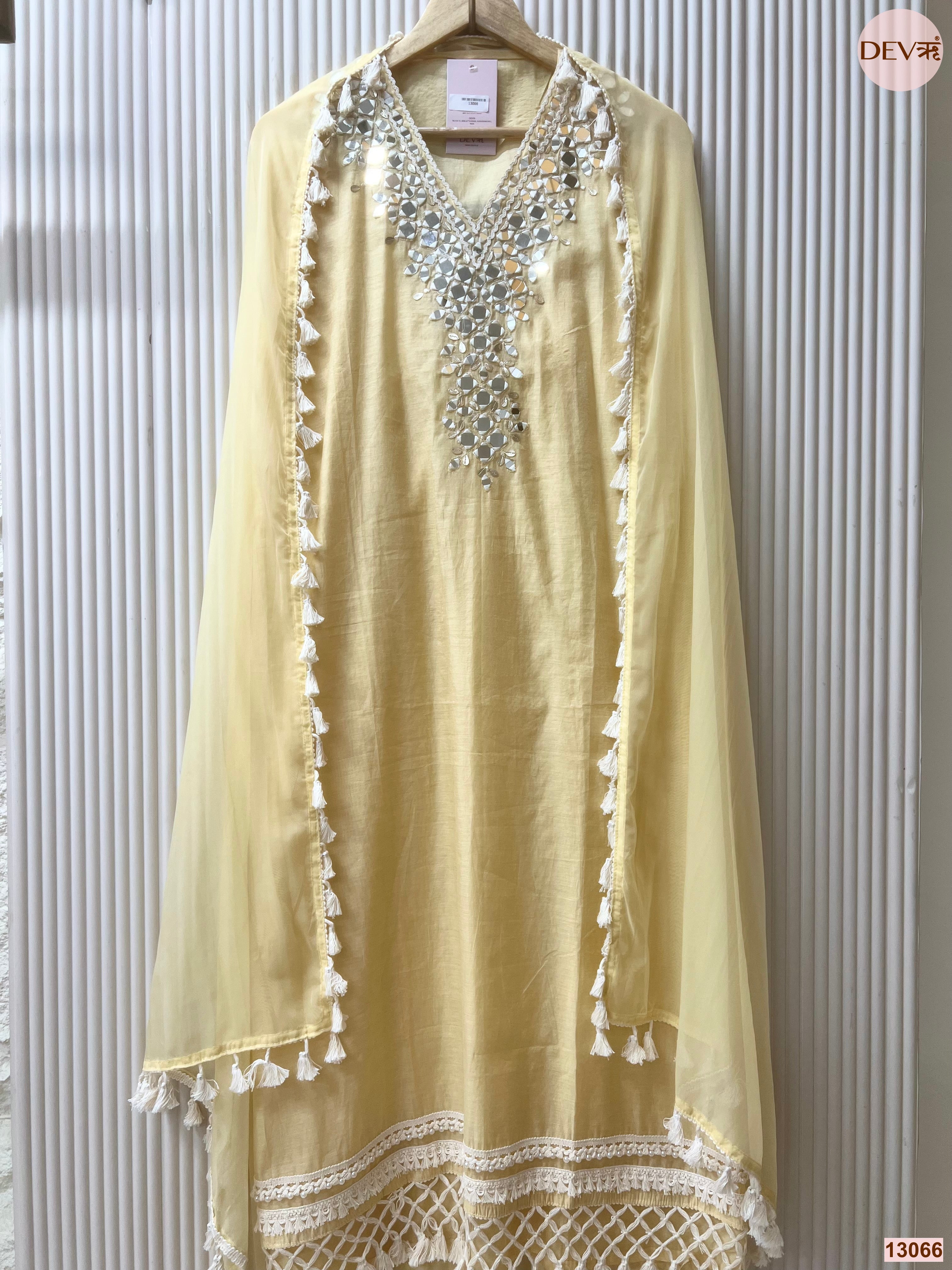 Yellow Mul Cotton Hand Unstitched 3-Piece Suit (Devri – D.No 13066)