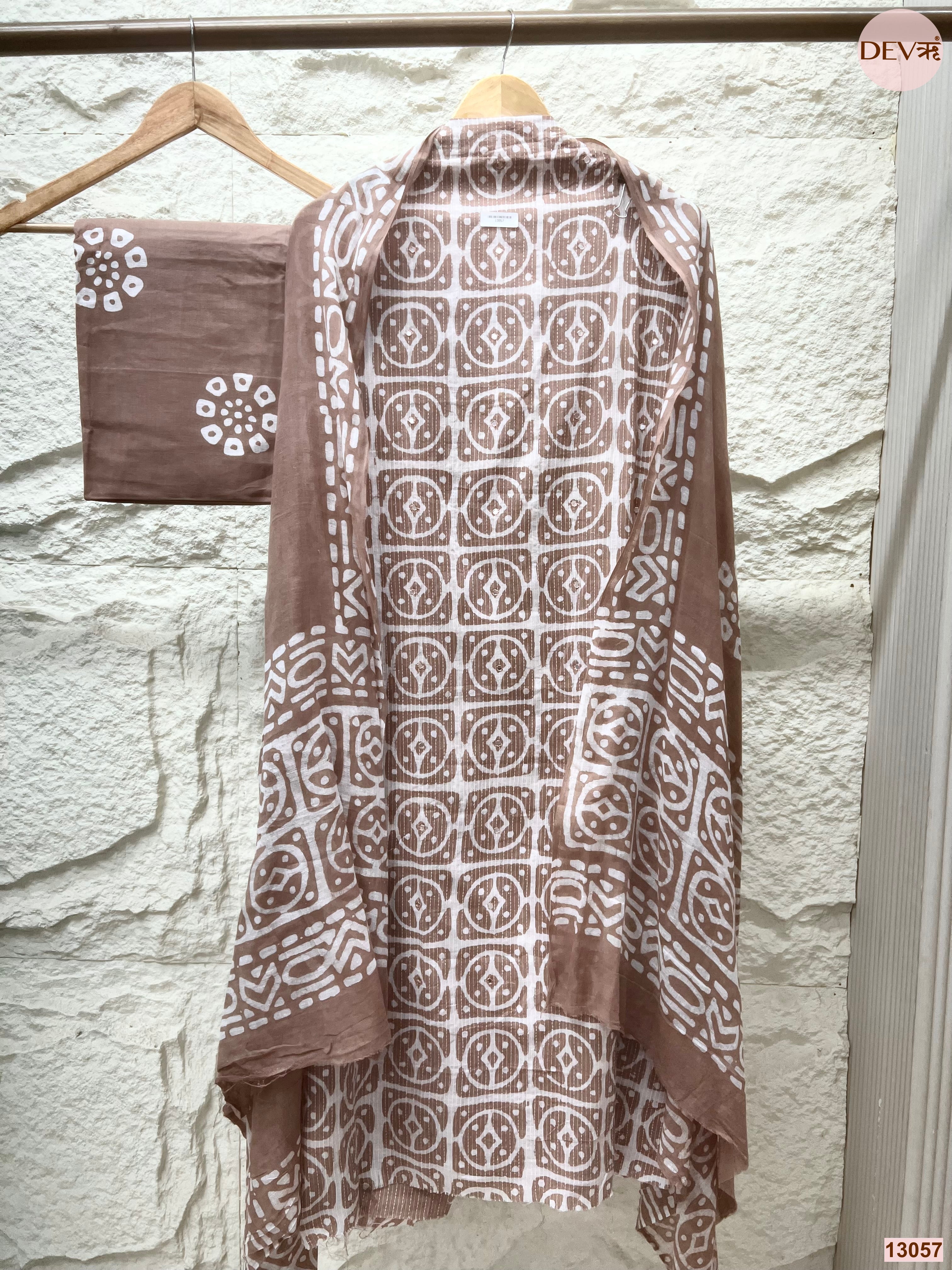 Brown Cotton Printed Unstitched 3-Piece Suit (Devri – D.No 13057)