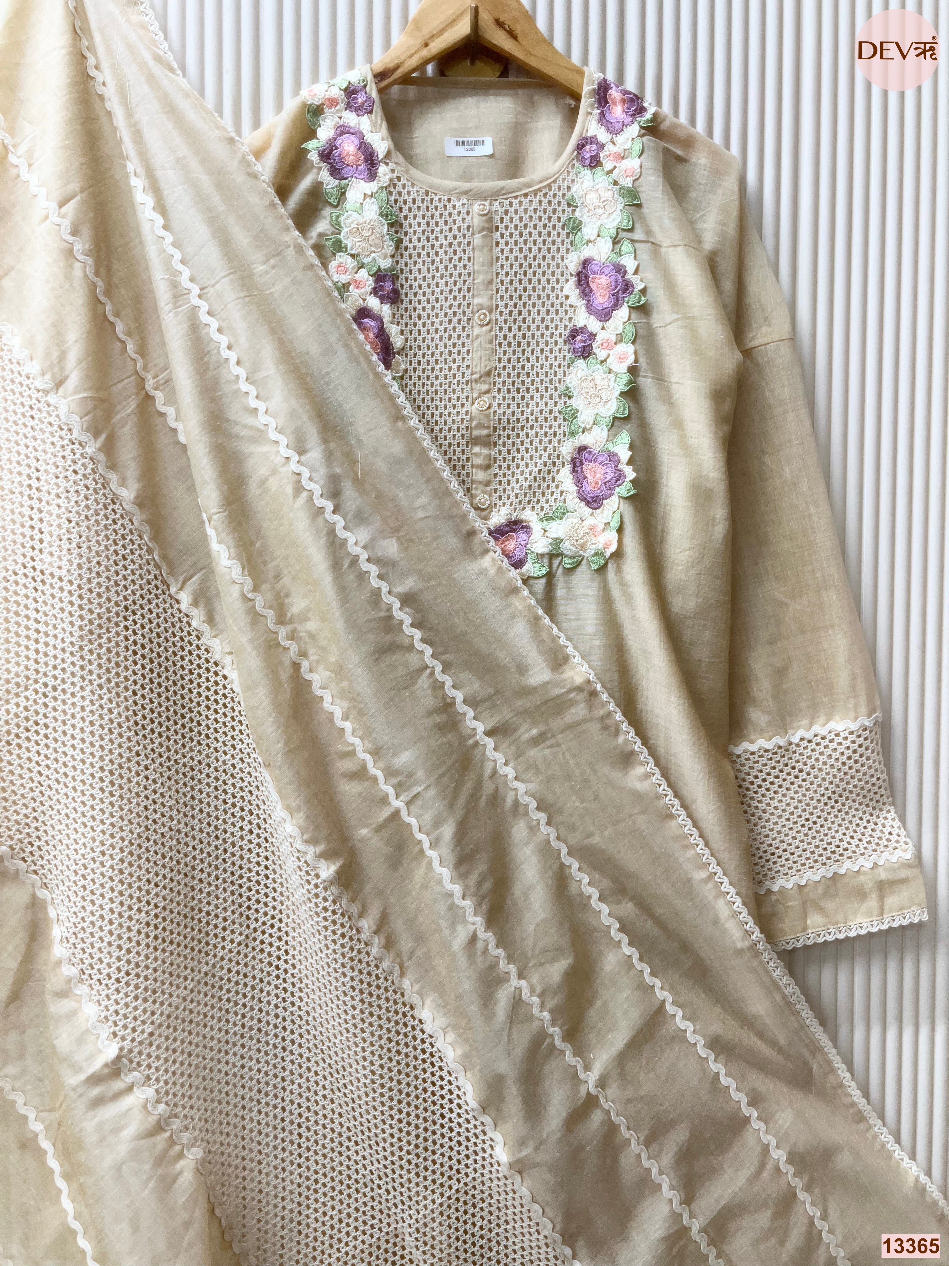 Beige Mul Chanderi Embroidered Unstitched 3-Piece Suit (Devri – D.No 13365)