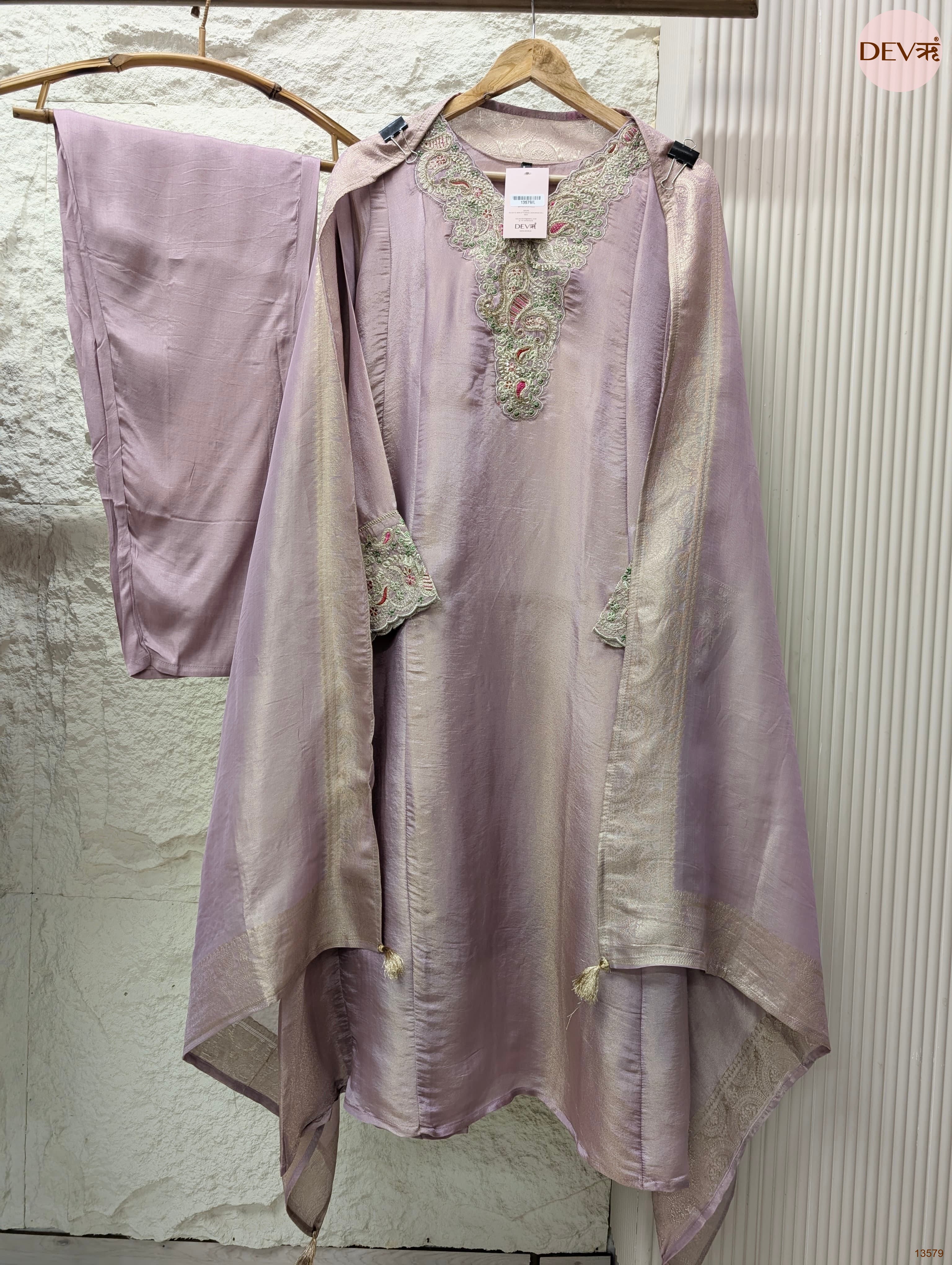 Gulnaar Pure Giraffe Silk Embroidered Lilac 3-Piece Set (Devri – D.No 13579)