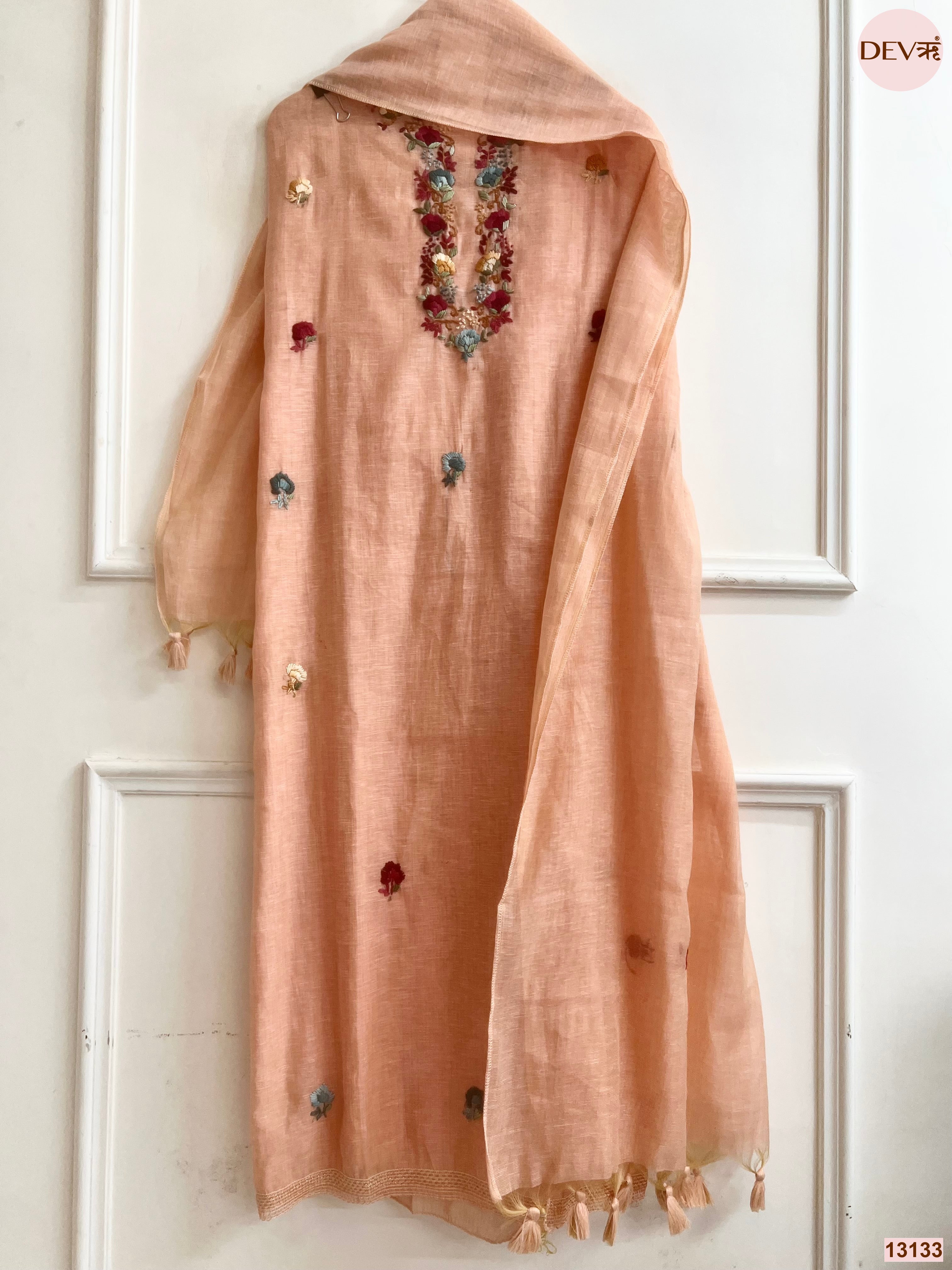 Peach Jamdani Cotton Embroidered Unstitched 3-Piece Suit (Devri – D.No 13133)