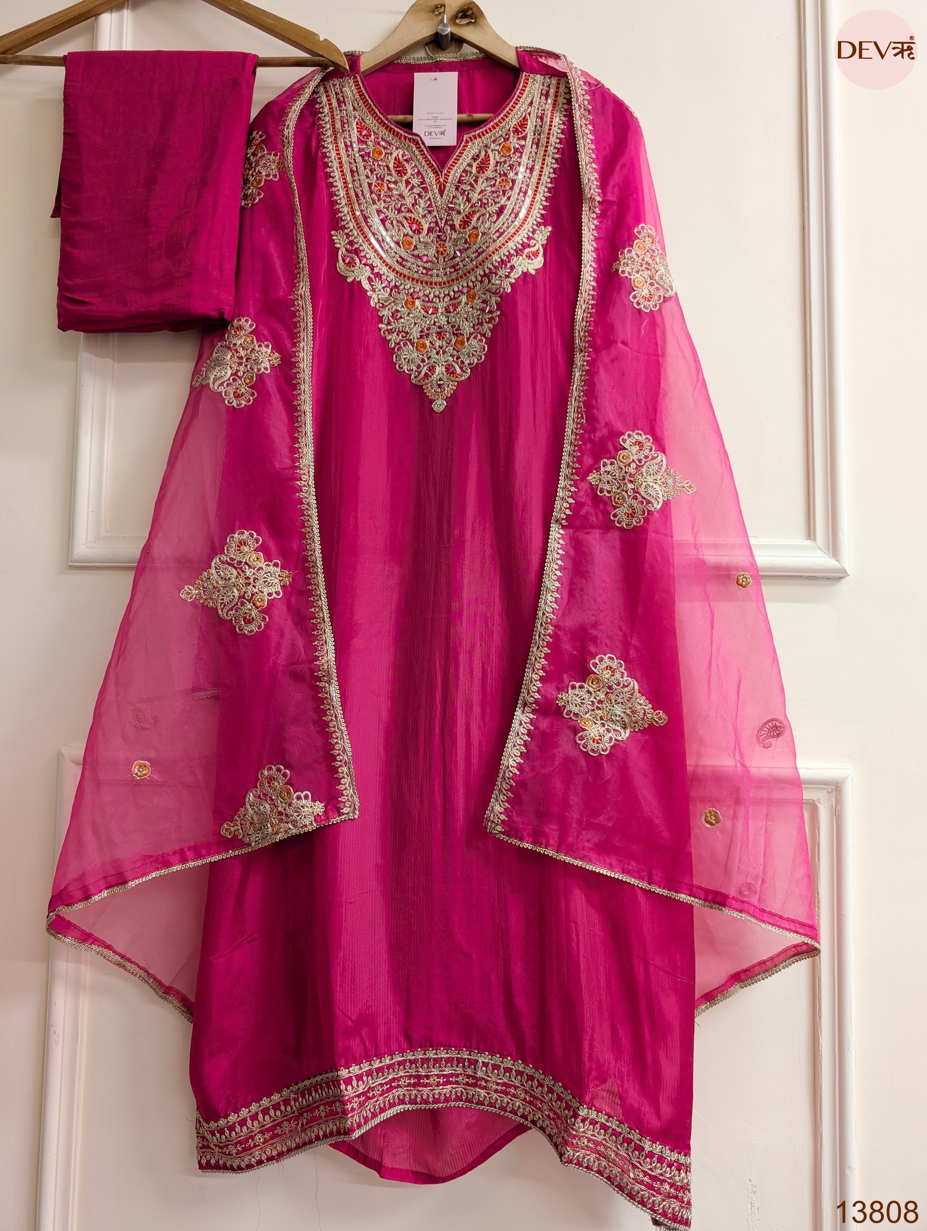 Pink Tissue Organza Silk Embroidered Unstitched 3-Piece Suit (Devri – D.No 13808)