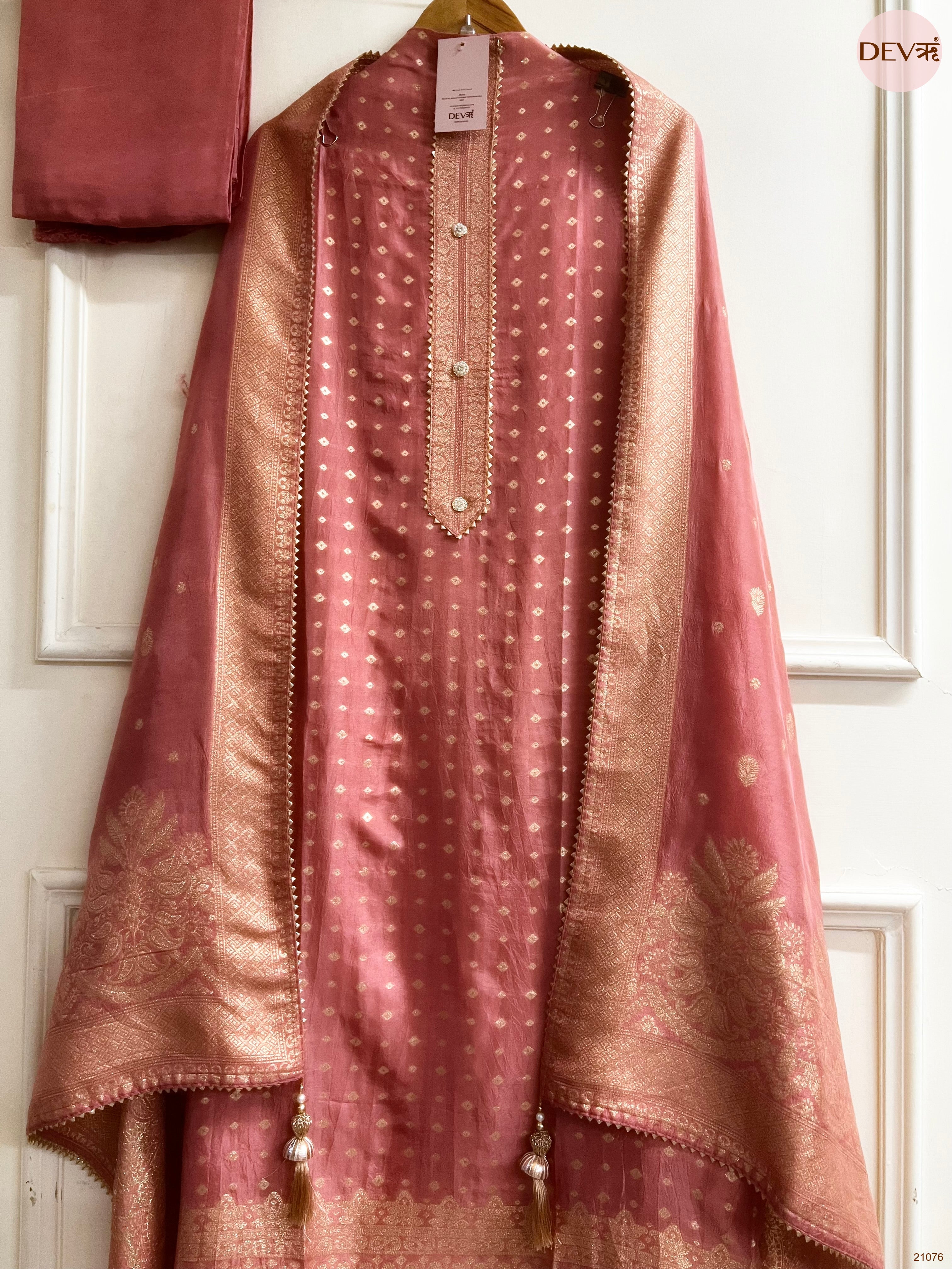 Pink Pure Viscose Dola Silk Printed Unstitched 3-Piece Suit (Devri – D.No 21076)