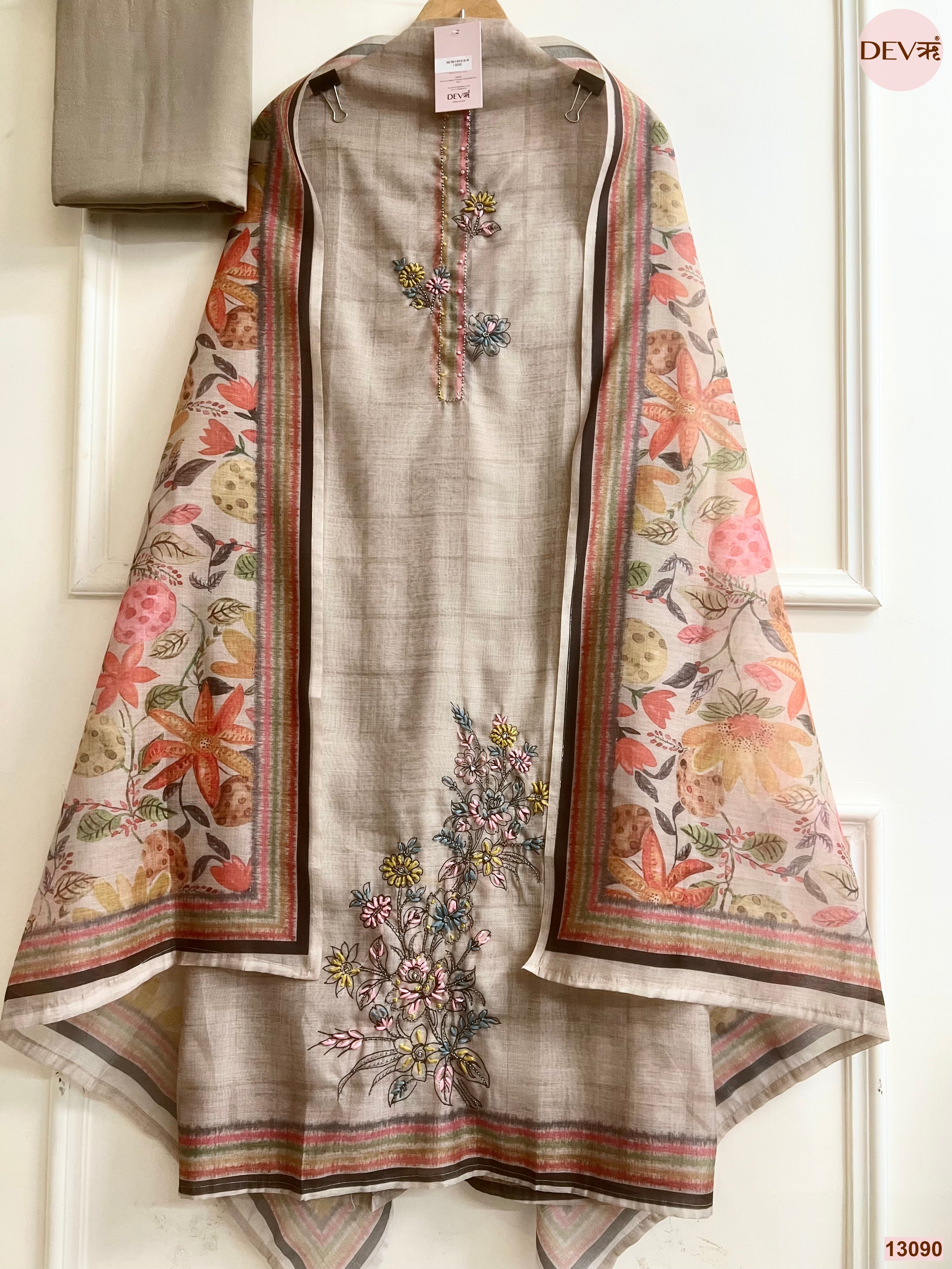 Grey Mul Chanderi Embroidered Unstitched 3-Piece Suit (Devri – D.No 13090)