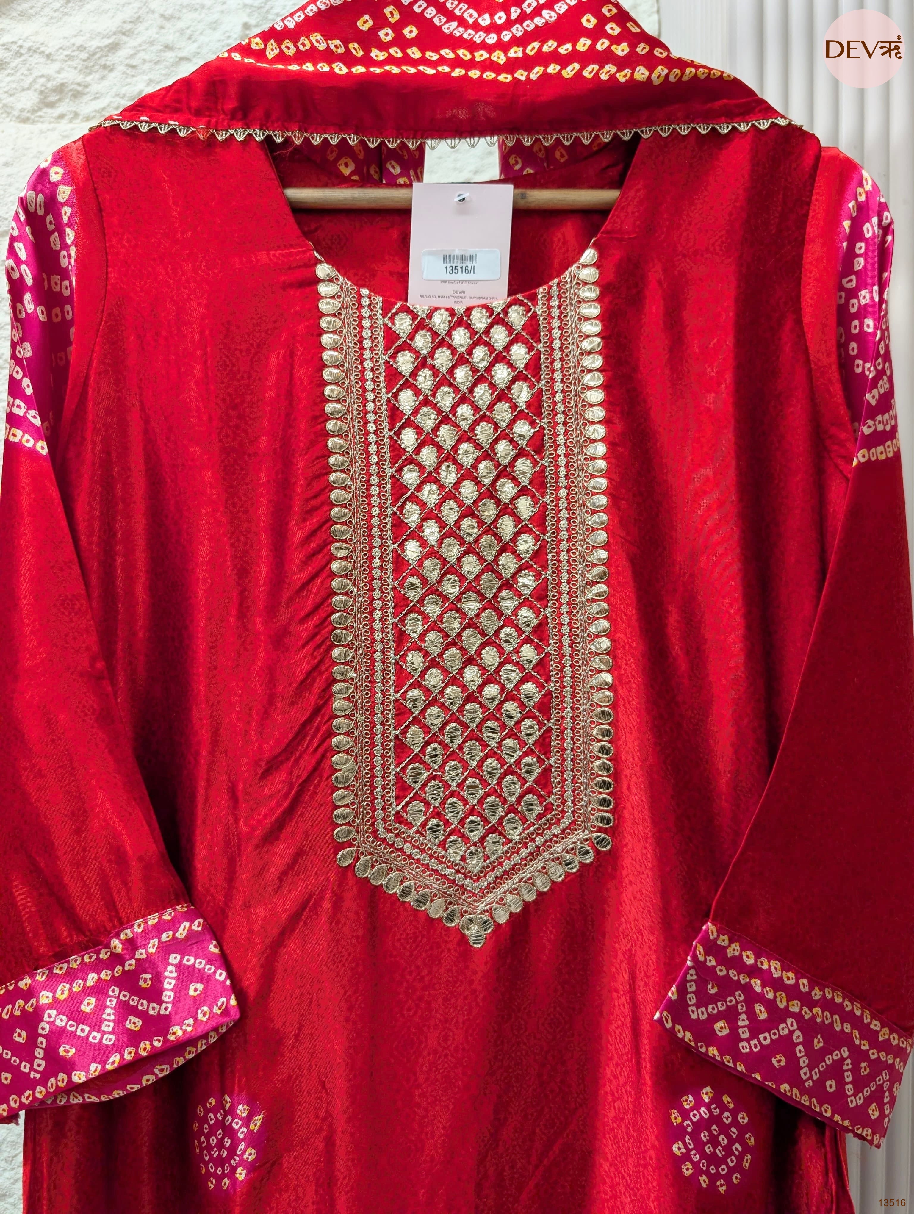 Gulnaar Gajji silk Embroidered Magenta 3-Piece Set (Devri – D.No 13516)