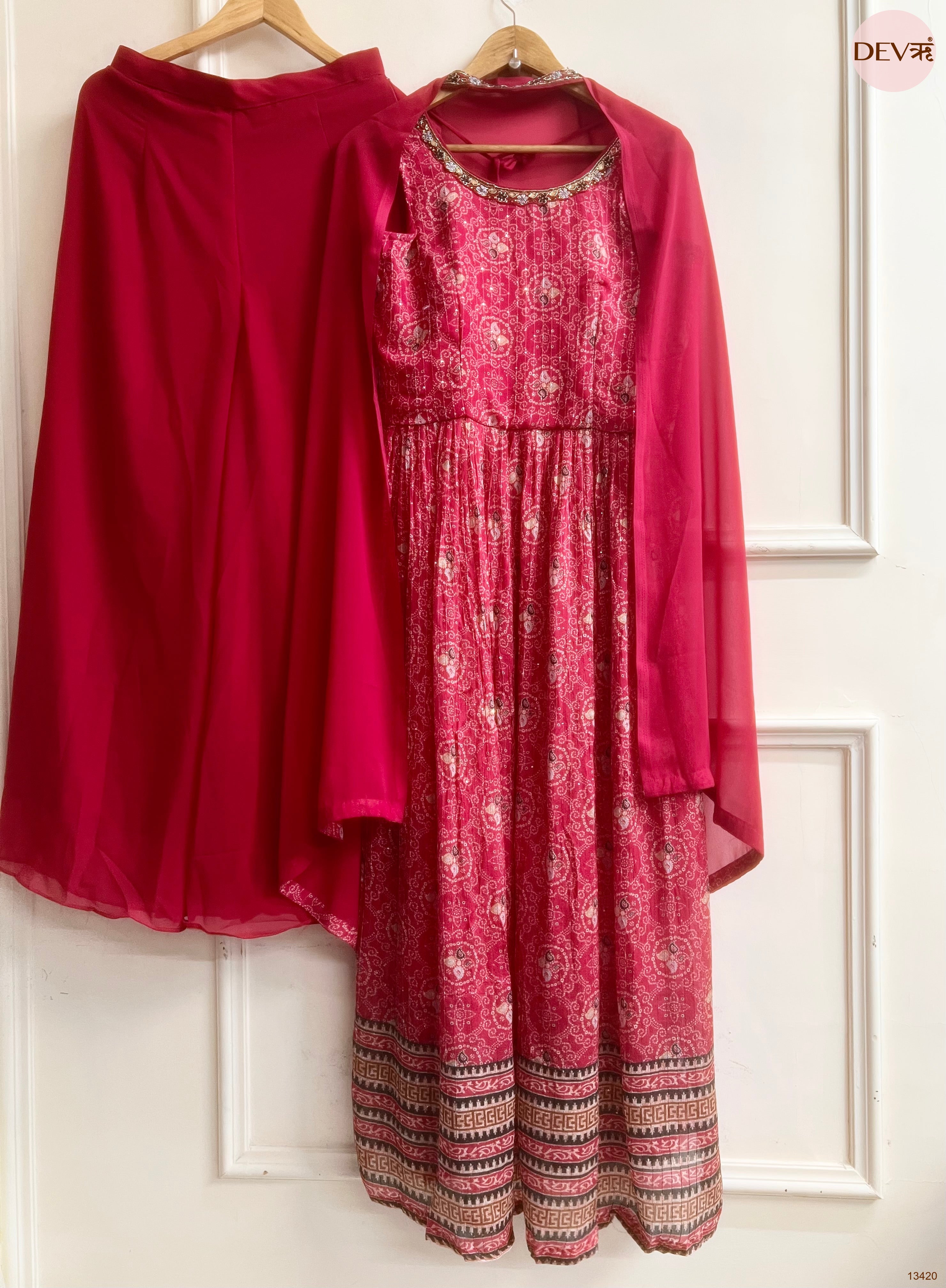 Gulnaar Georgete Printed Pink 3-Piece Set (Devri – D.No 13420)