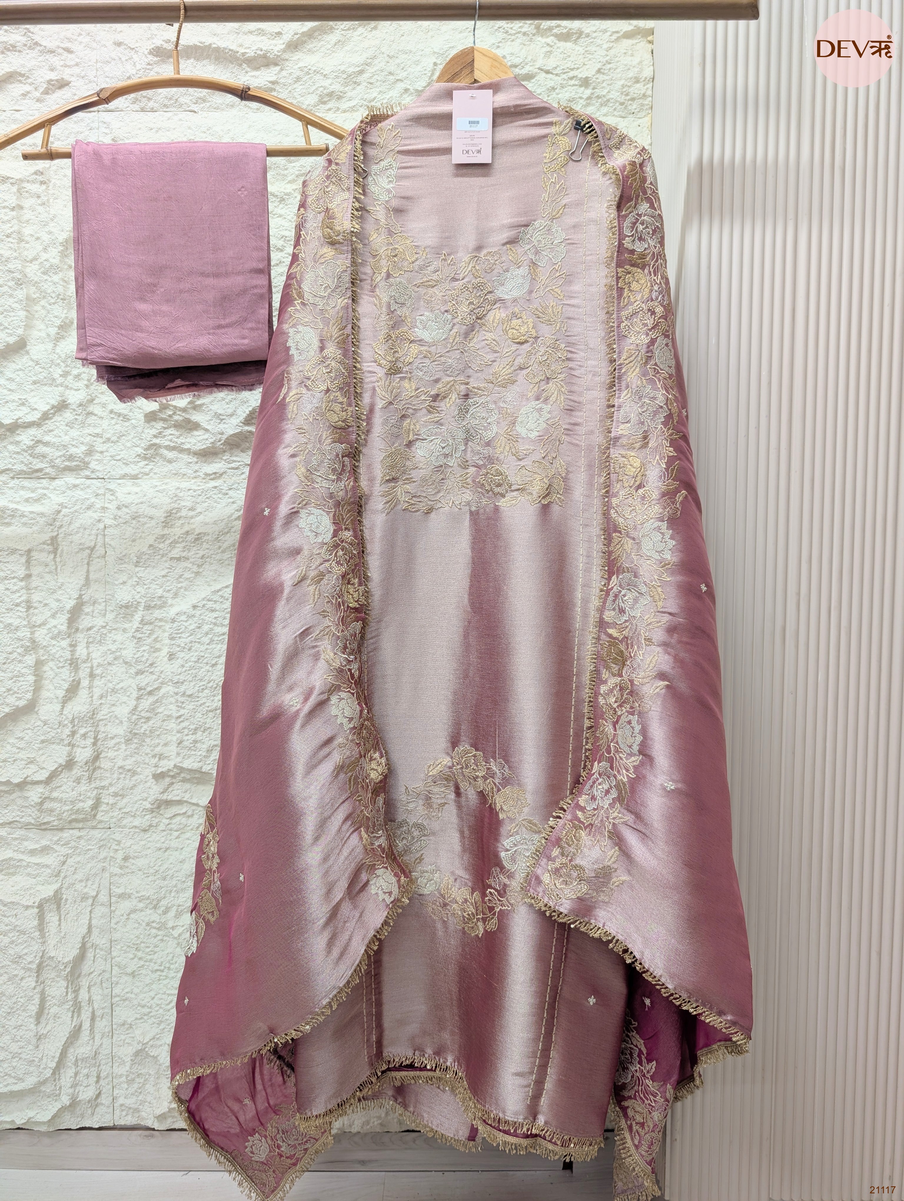 Pink Pure Giraffe Silk Embroidered Unstitched 3-Piece Suit (Devri – D.No 21117)