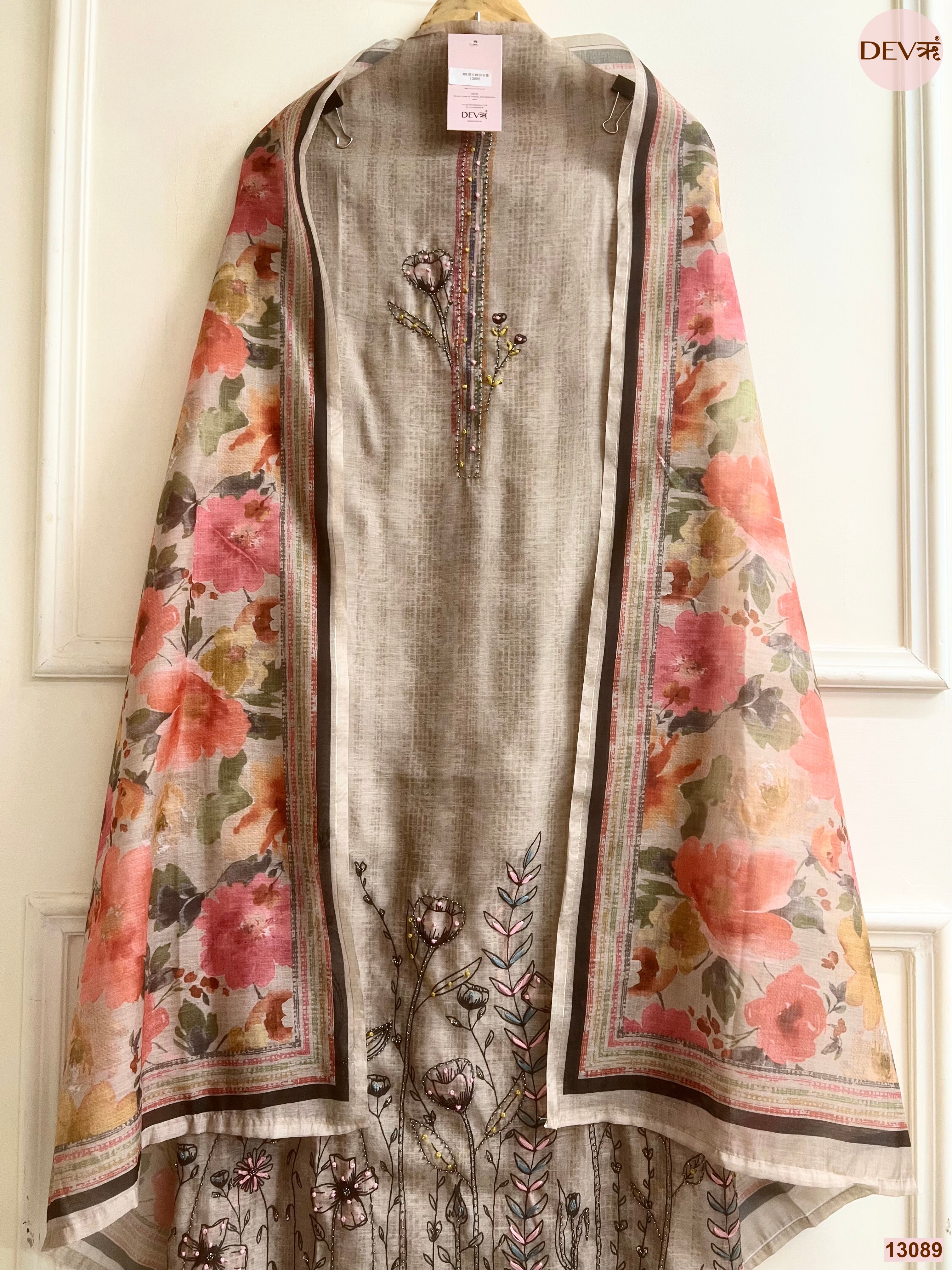 Beige Mul Chanderi Printed Unstitched 3-Piece Suit (Devri – D.No 13089)