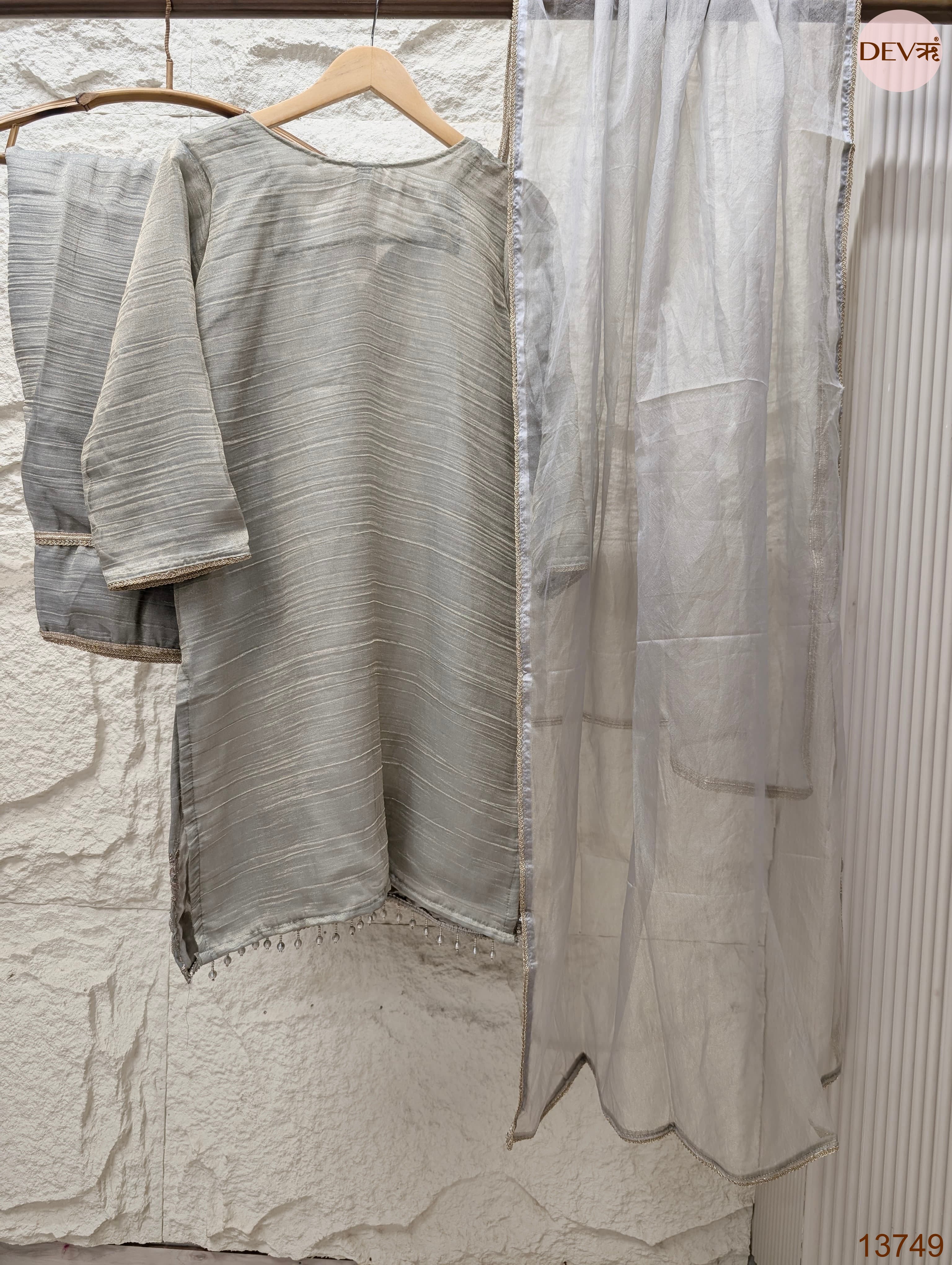 Zarmina Tissue silk blend Embroidered Silver 3-Piece Set (Devri – D.No 13749)
