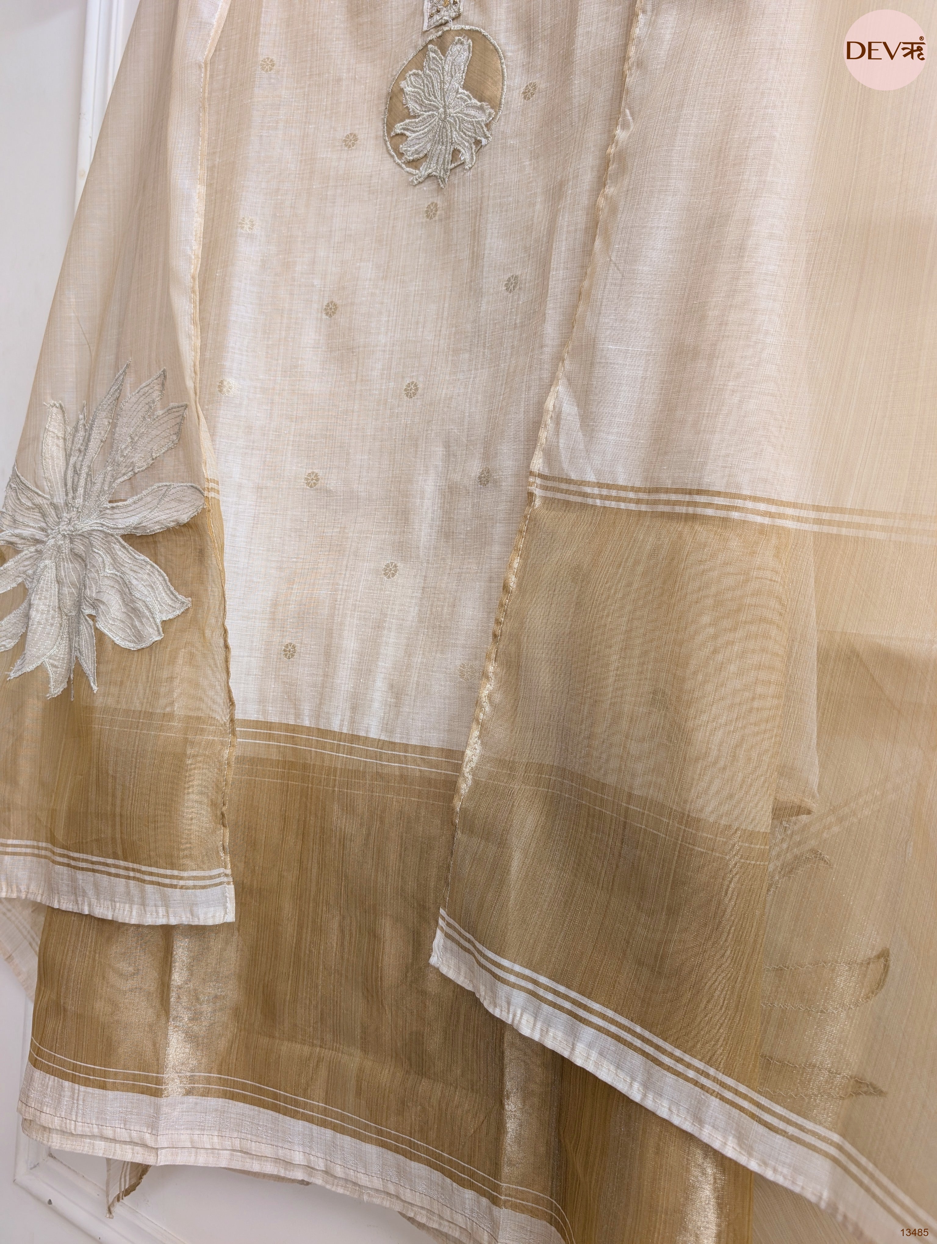 Cream Banarashi Silk Embroidered Unstitched 3-Piece Suit (Devri – D.No 13485)