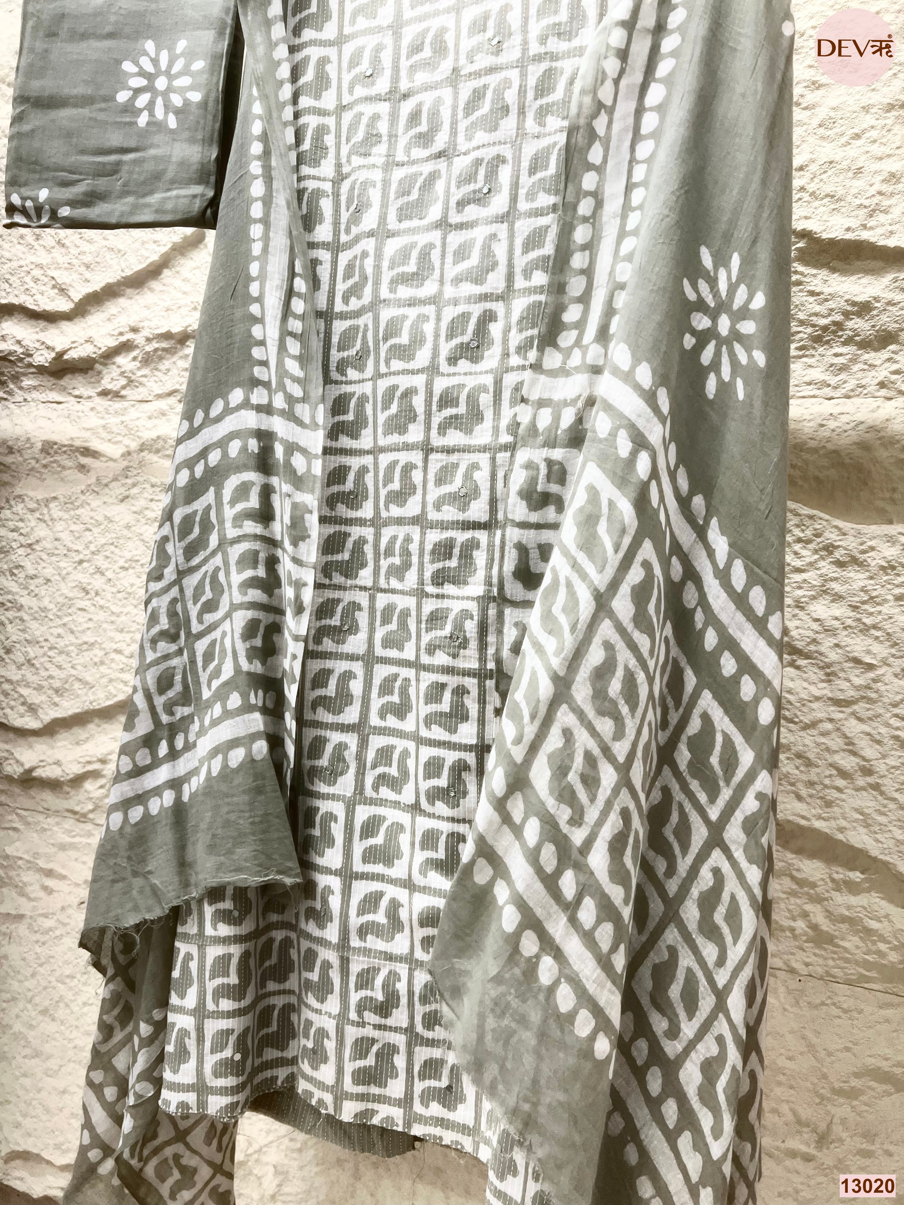 Grey Cotton Printed Unstitched 3-Piece Suit (Devri – D.No 13020)
