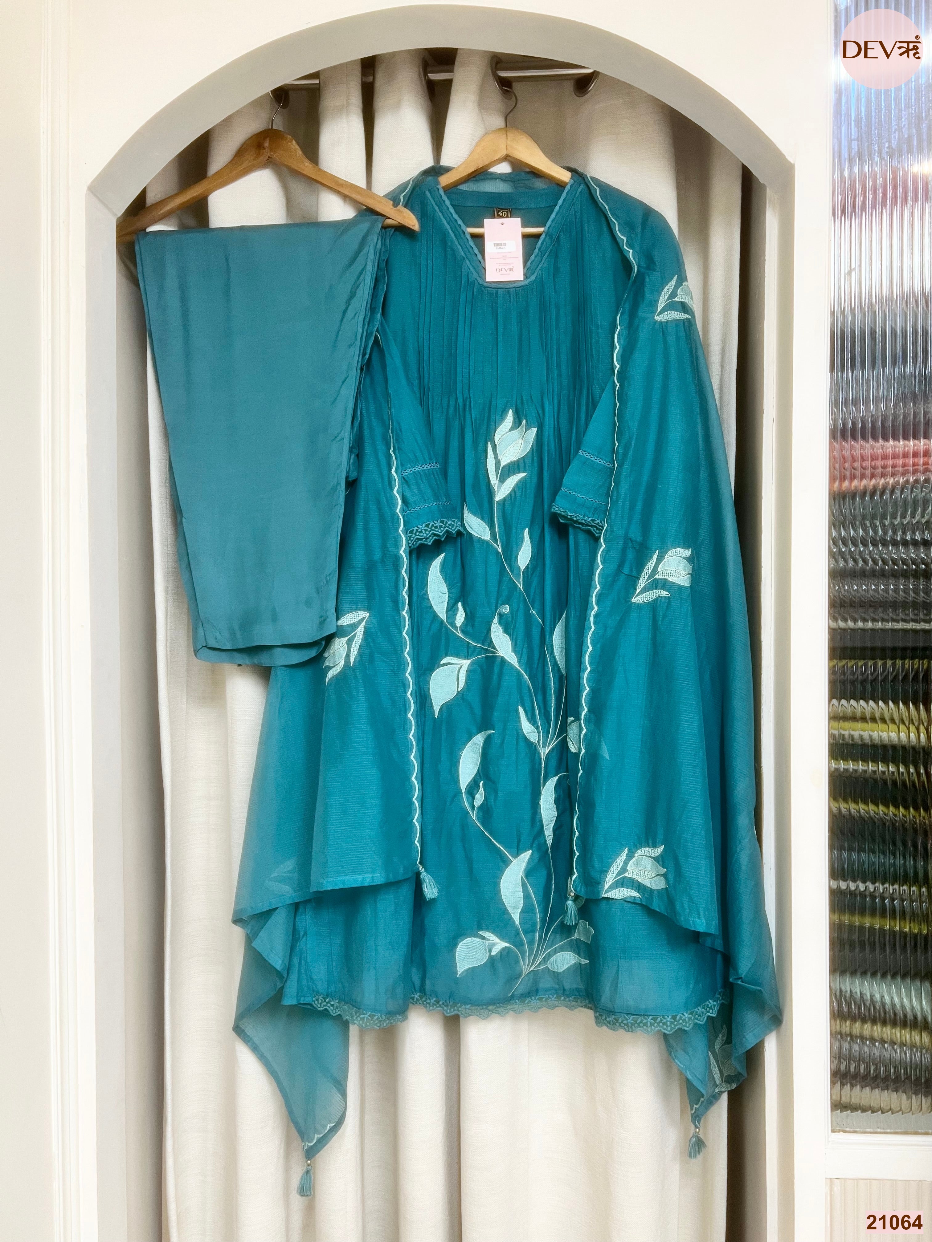 Neelambara Mul cotton Embroidered Teal 3-Piece Set (Devri – D.No 21064)