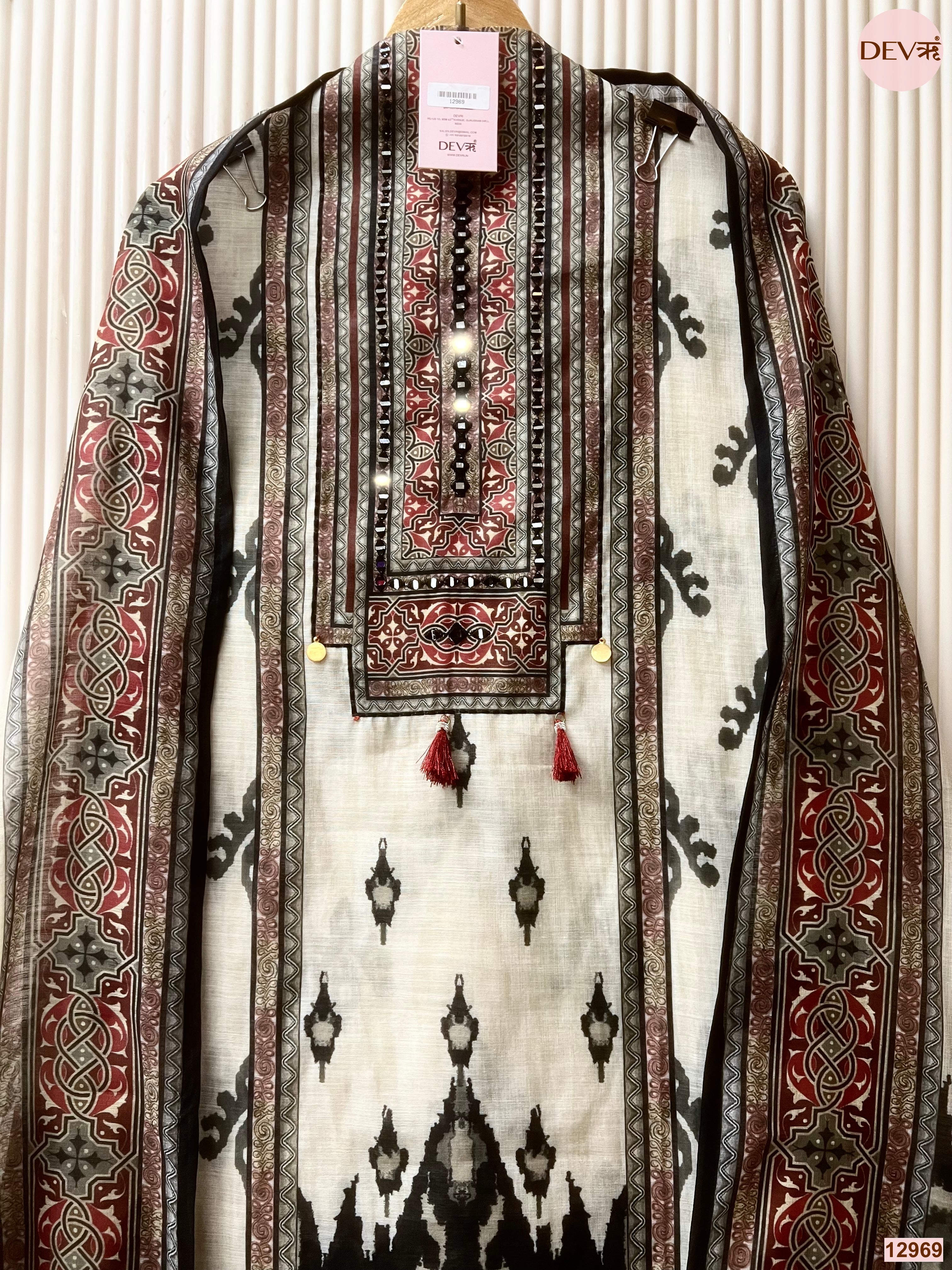Off White Linen Cotton Printed Unstitched 3-Piece Suit (Devri – D.No 12969)