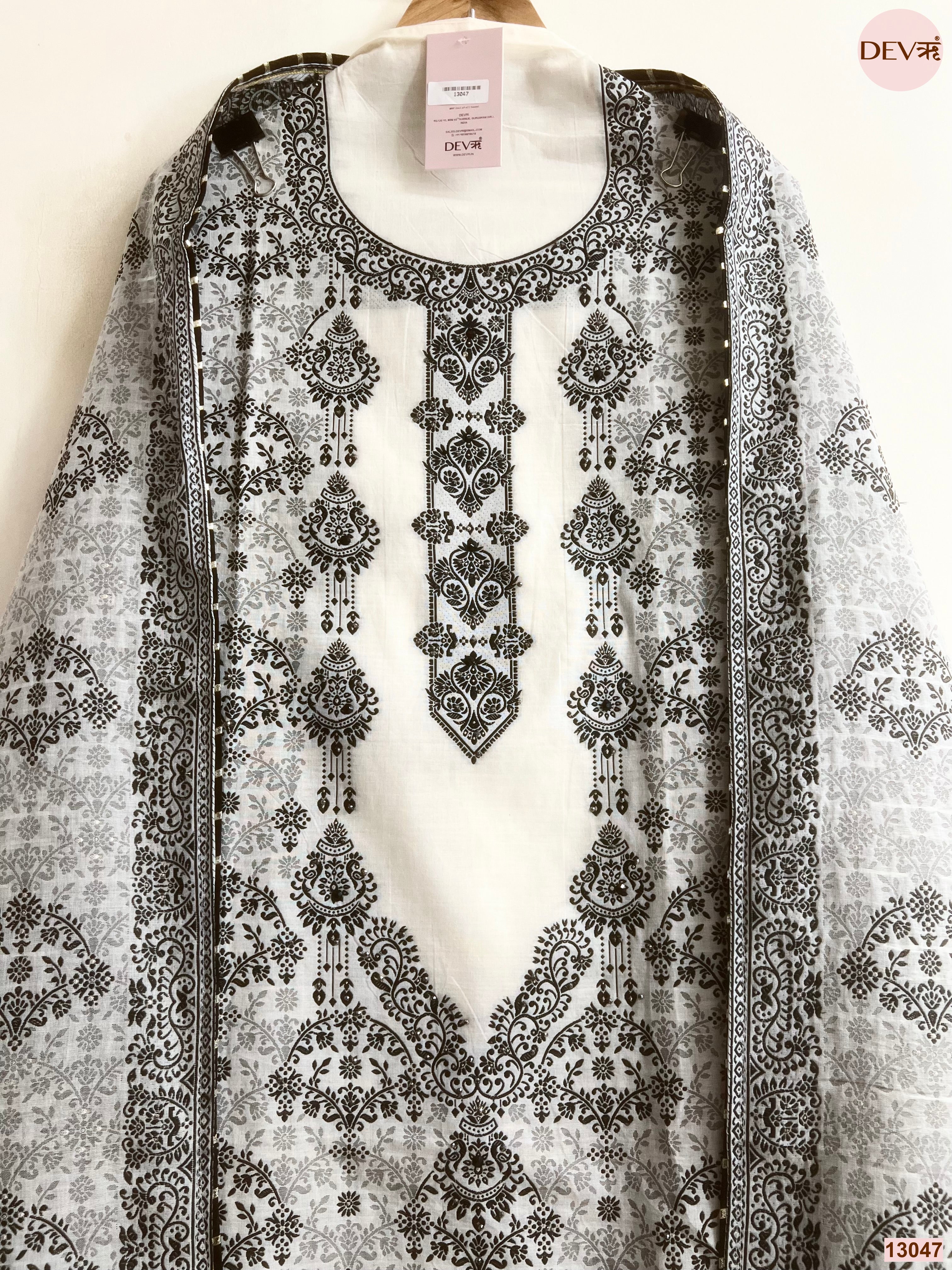 White Cotton Jamdani Printed Unstitched 3-Piece Suit (Devri – D.No 13047)