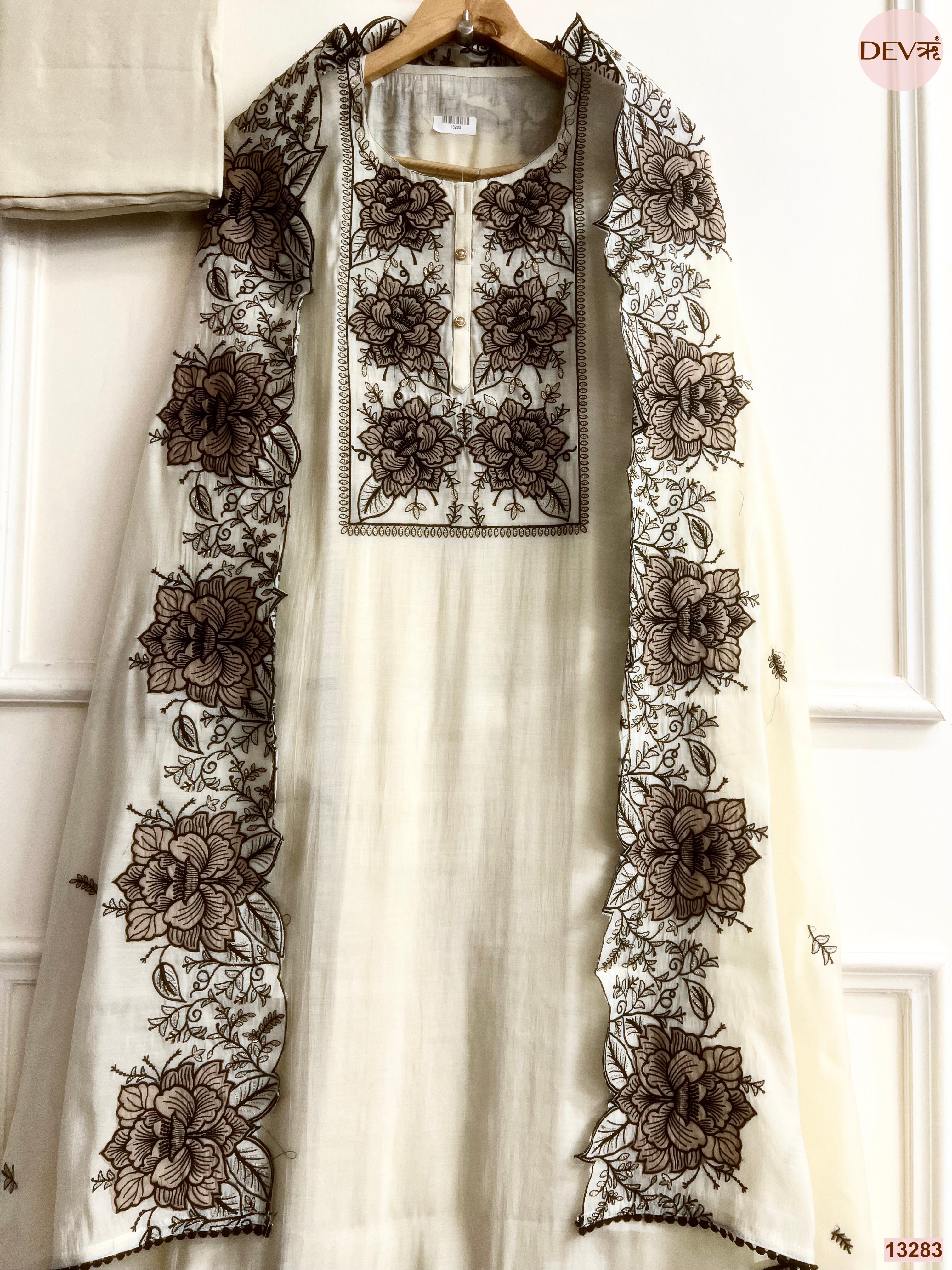 Cream Mul Cotton Embroidered Unstitched 3-Piece Suit (Devri – D.No 13283)