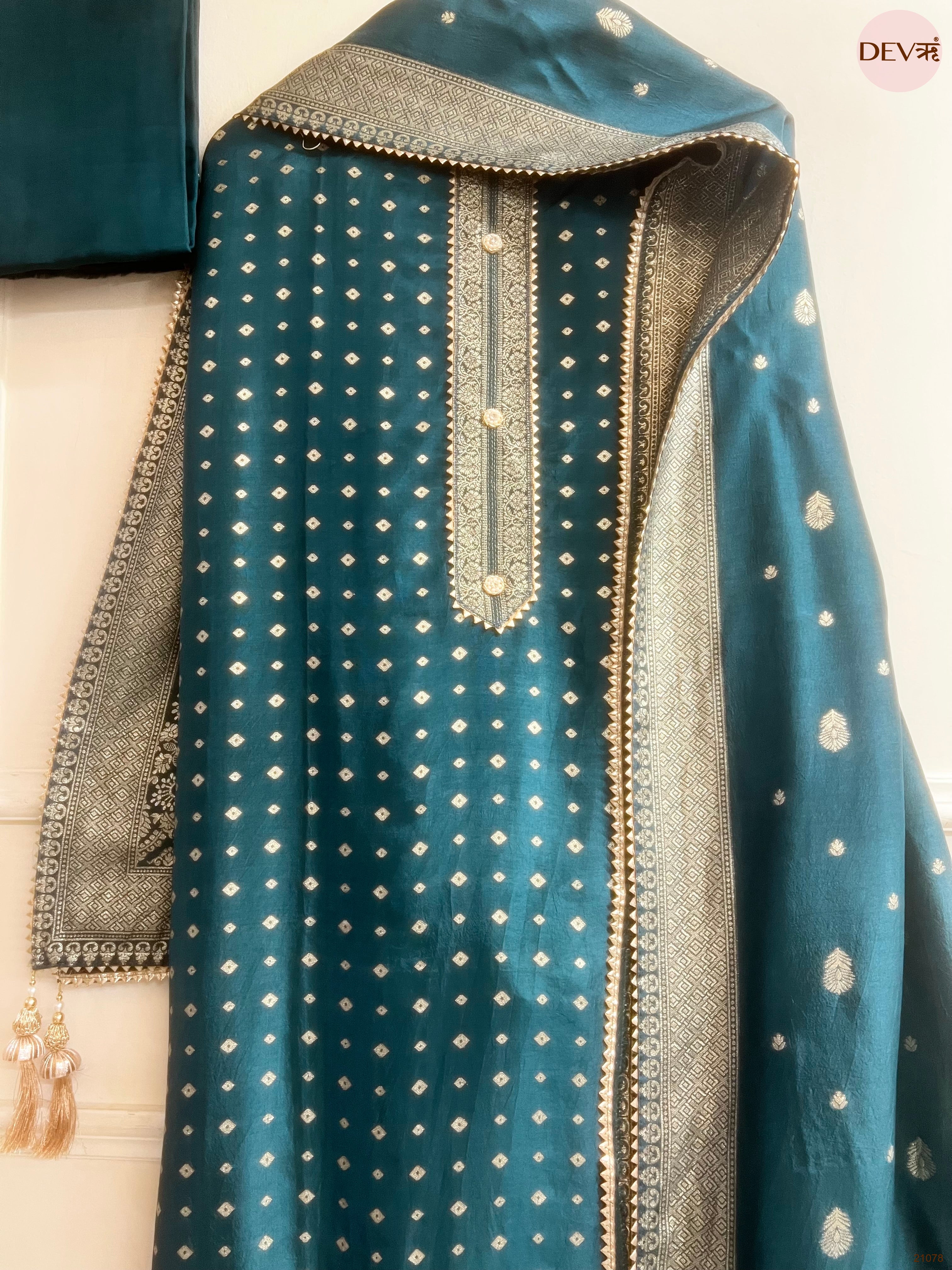 Teal Pure viscose dola silk Printed Unstitched 3-Piece Suit (Devri – D.No 21078)