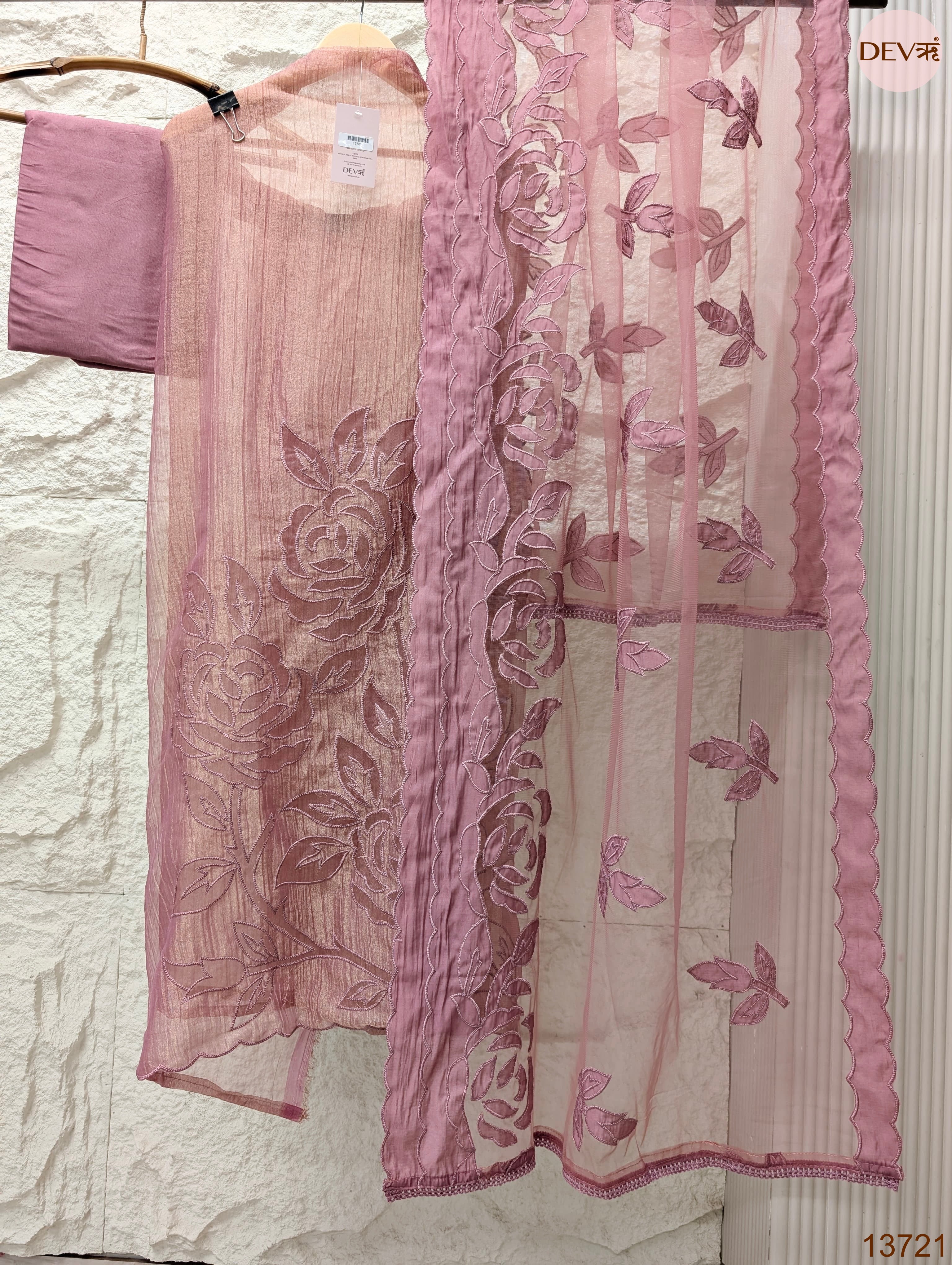 Pink Tissue Silk Embroidered Unstitched 3-Piece Suit (Devri – D.No 13721)
