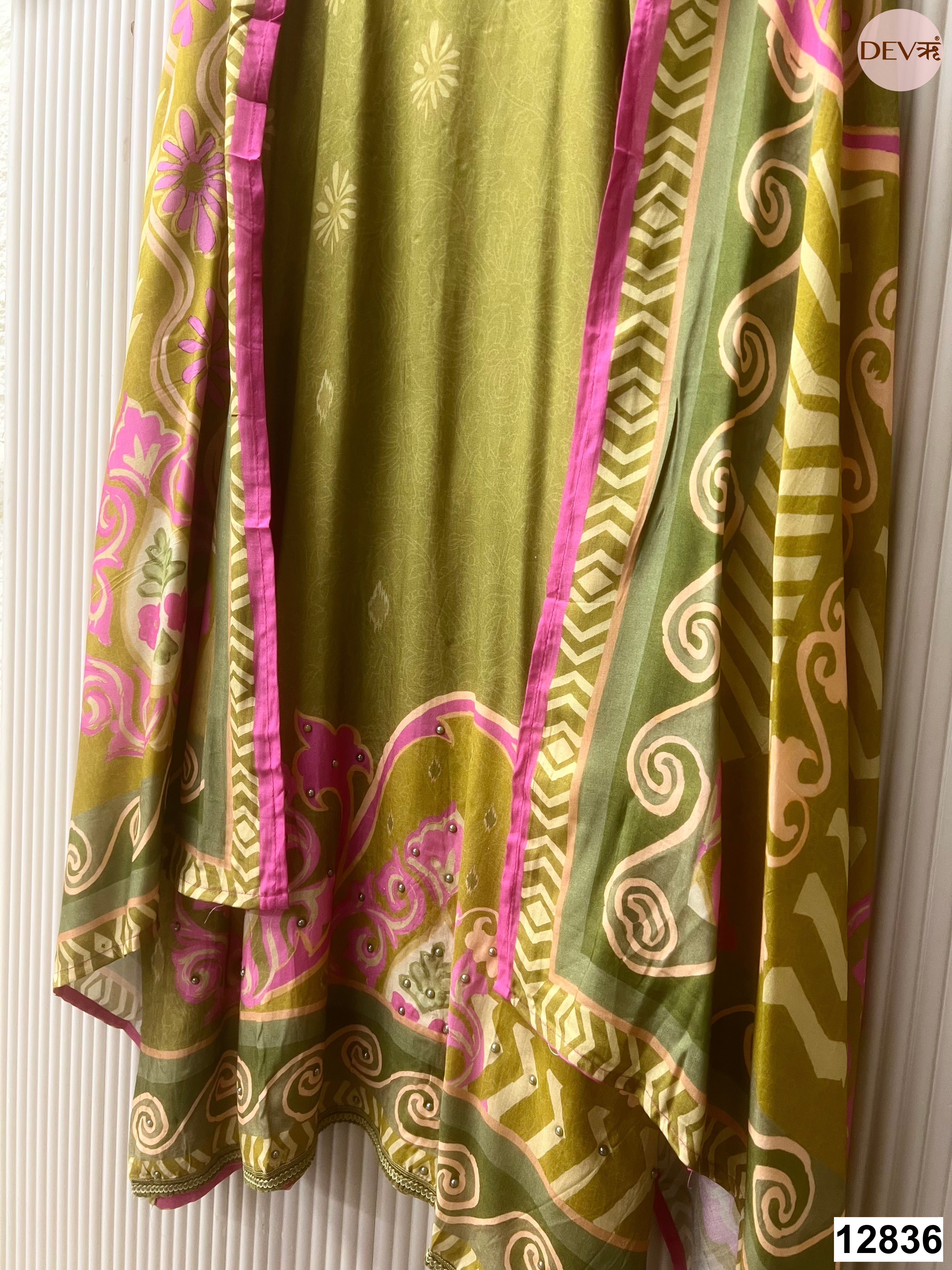 Olive Muslin Printed Unstitched 3-Piece Suit (Devri – D.No 12836)