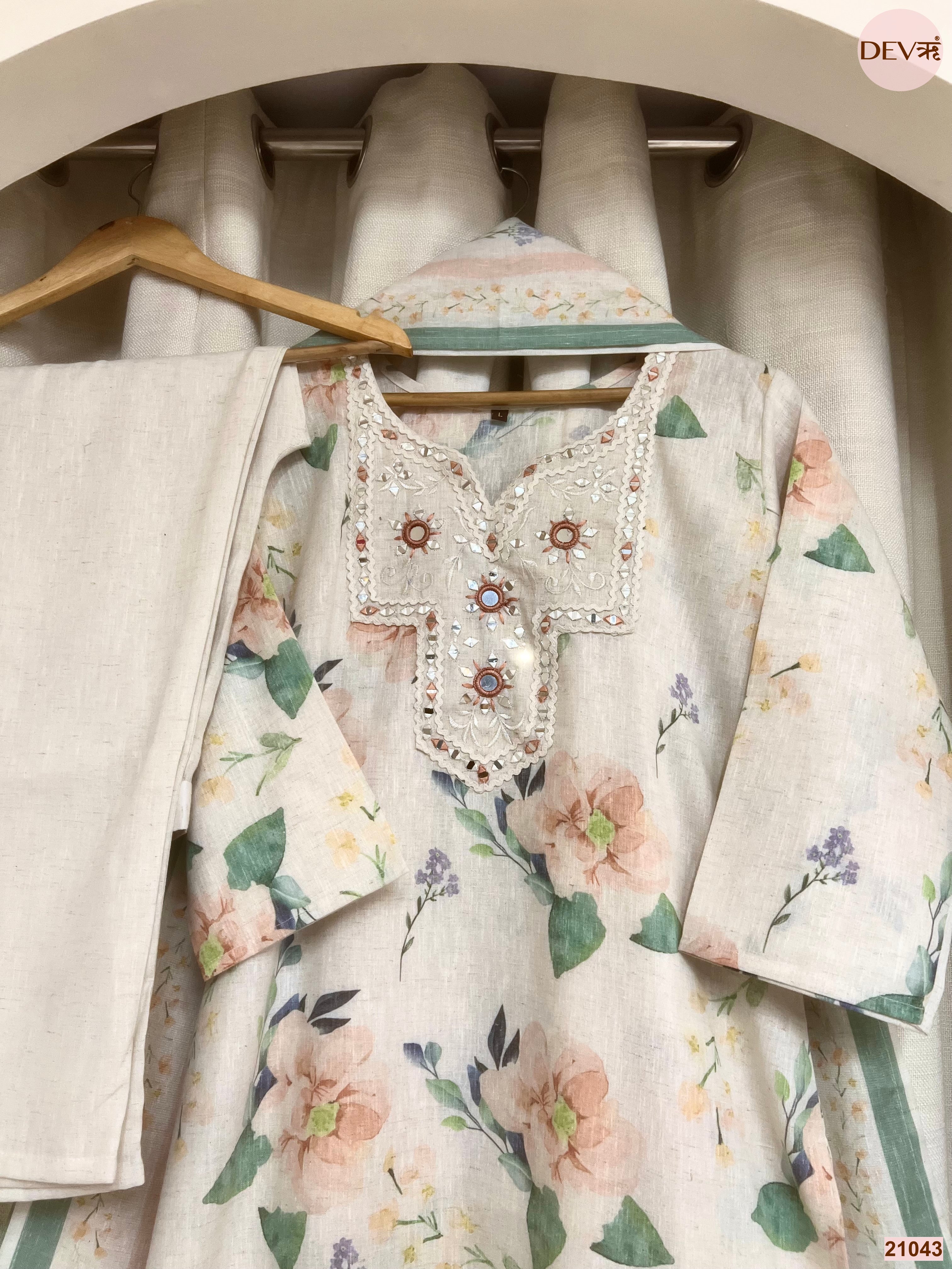 Gulnaar Pure Cotton Printed Off-White 3-Piece Set (Devri – D.No 21043)
