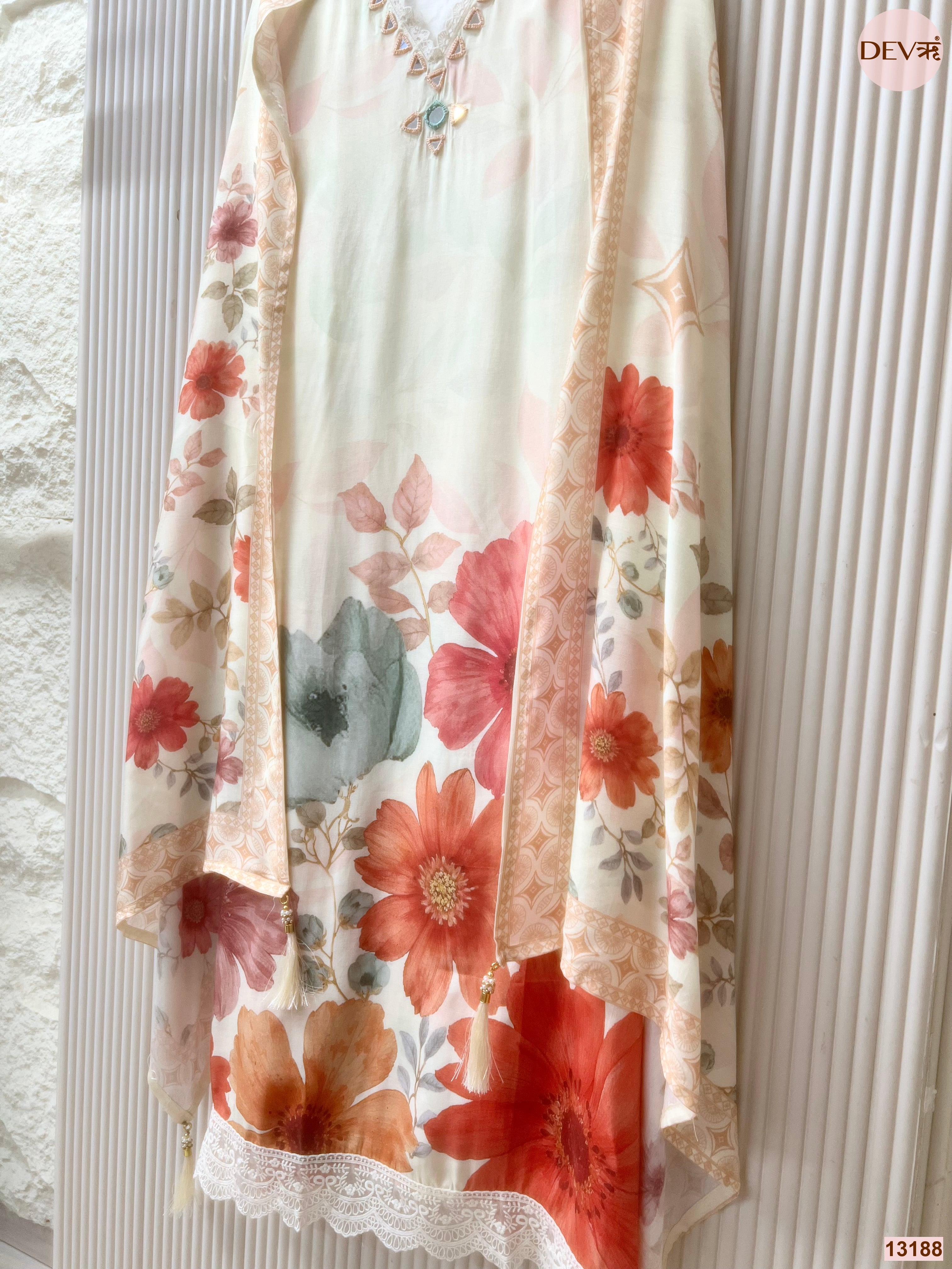 Cream Muslin Printed Unstitched 3-Piece Suit (Devri – D.No 13188)