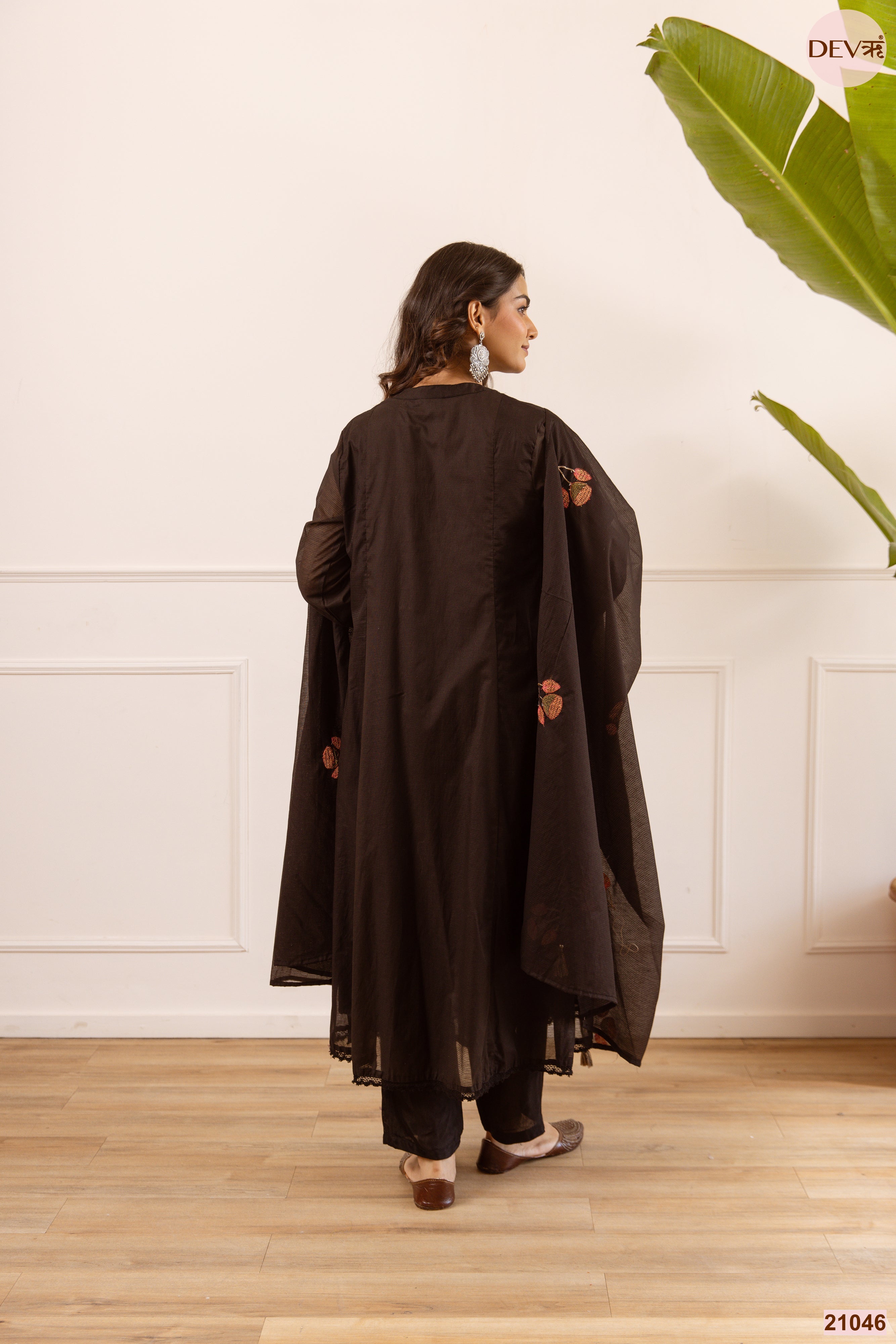 Noor Net Chanderi Embroidered Black 3-Piece Set (Devri – D.No 21046)
