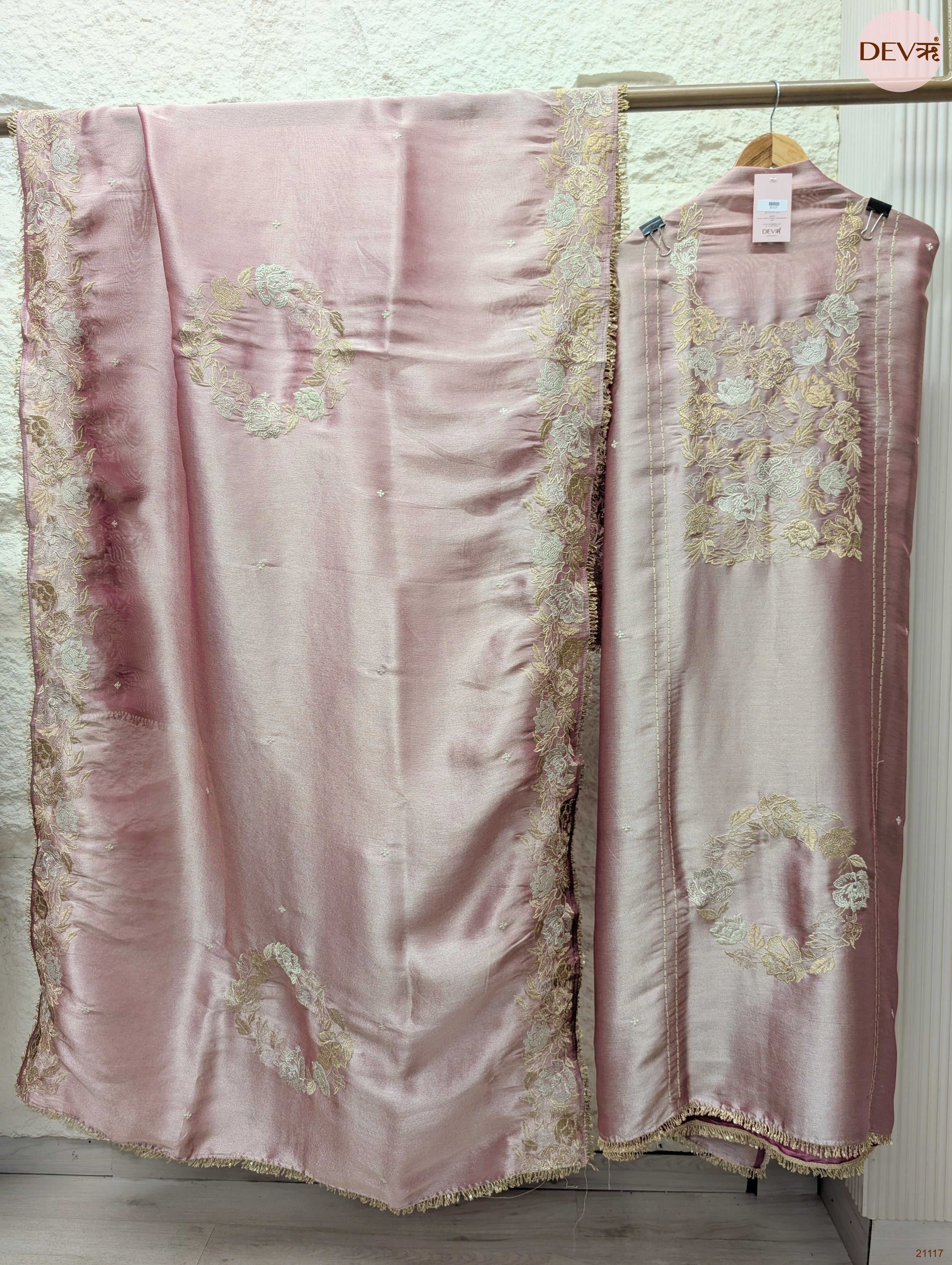 Pink Pure Giraffe Silk Embroidered Unstitched 3-Piece Suit (Devri – D.No 21117)