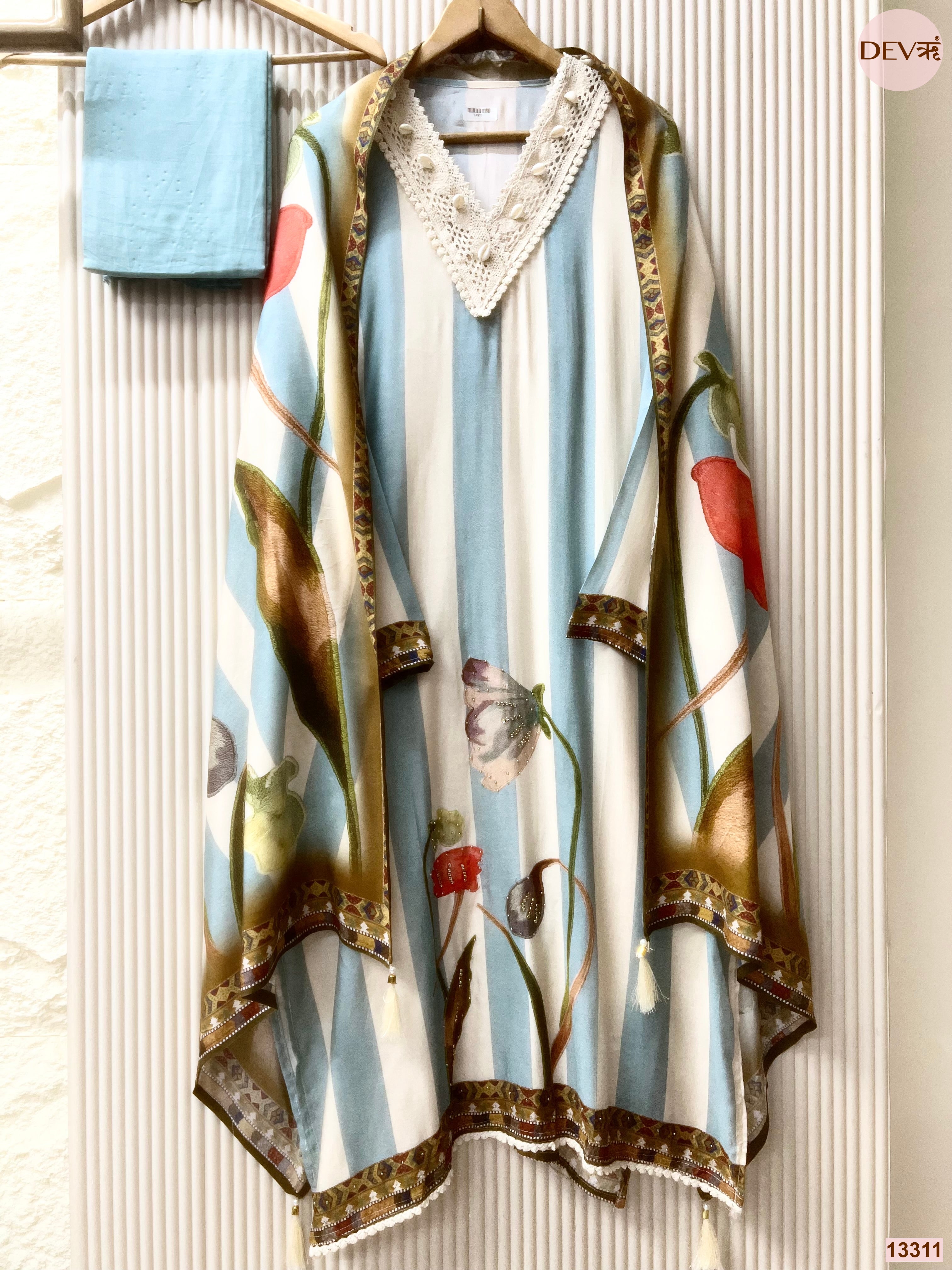 Blue Muslin Printed Unstitched 3-Piece Suit (Devri – D.No 13311)