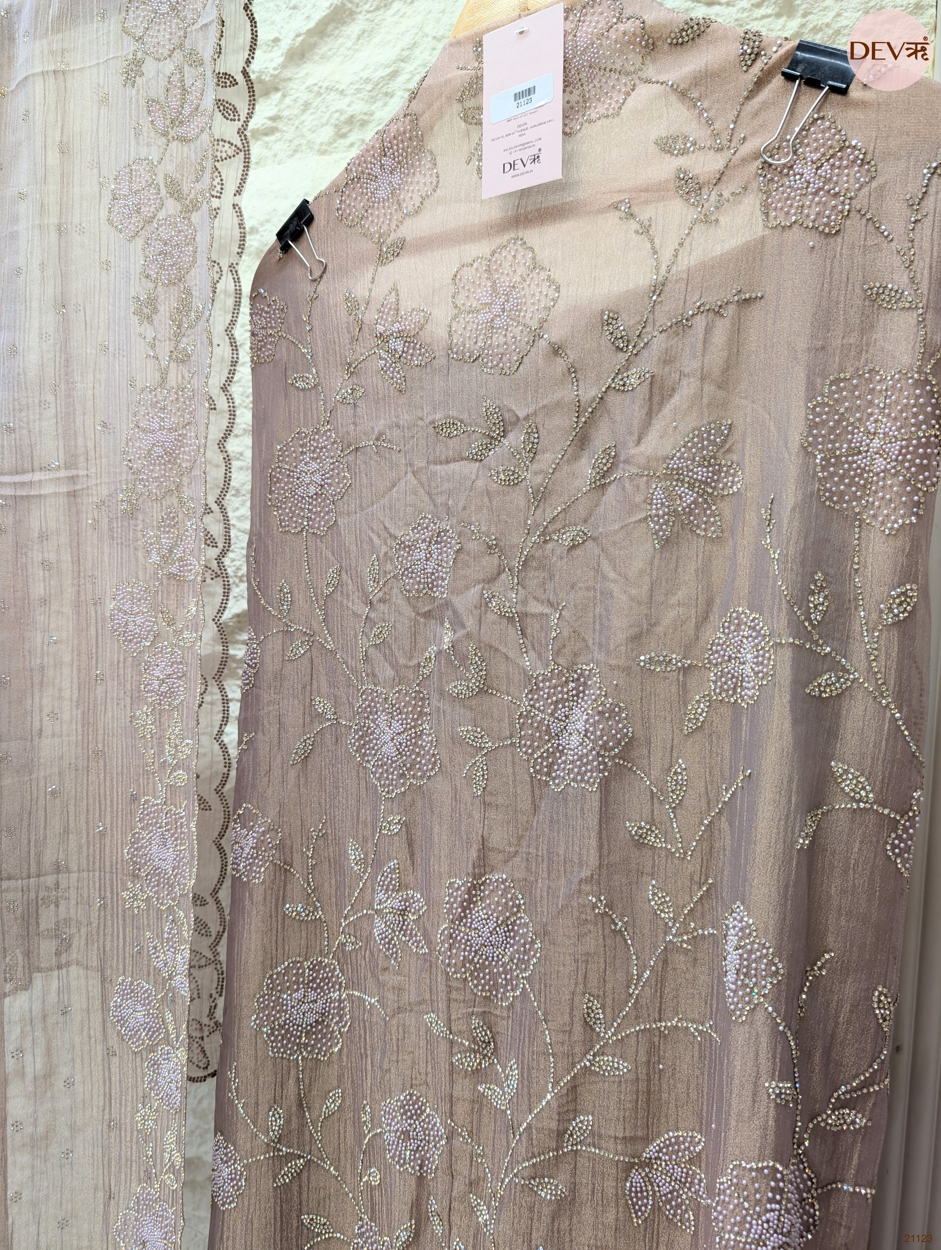 Mauve Pure Tissue Crush Silk Embroidered Unstitched 3-Piece Suit (Devri – D.No 21123)