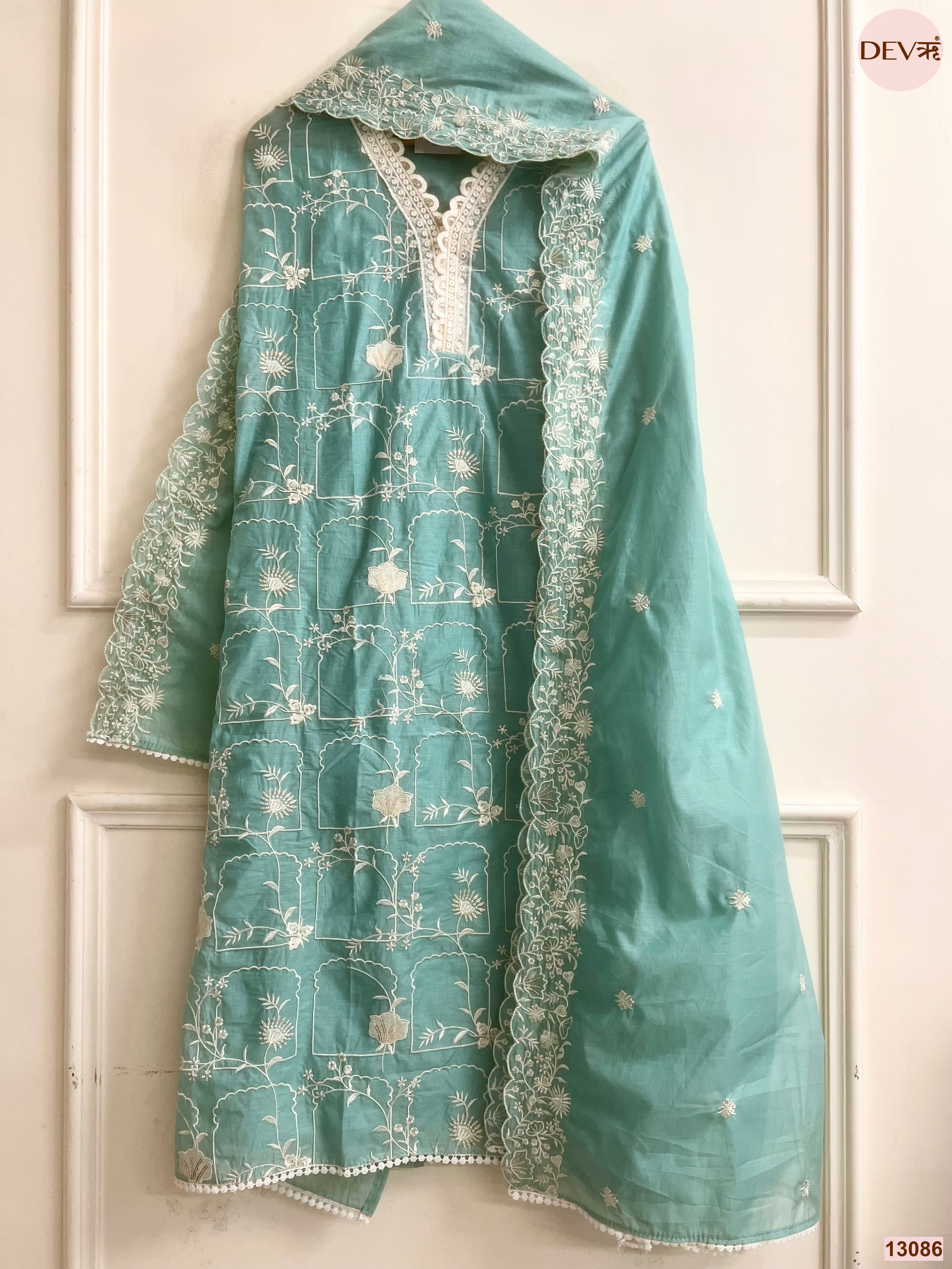 Aqua Mul Chanderi Embroidered Unstitched 3-Piece Suit (Devri – D.No 13086)