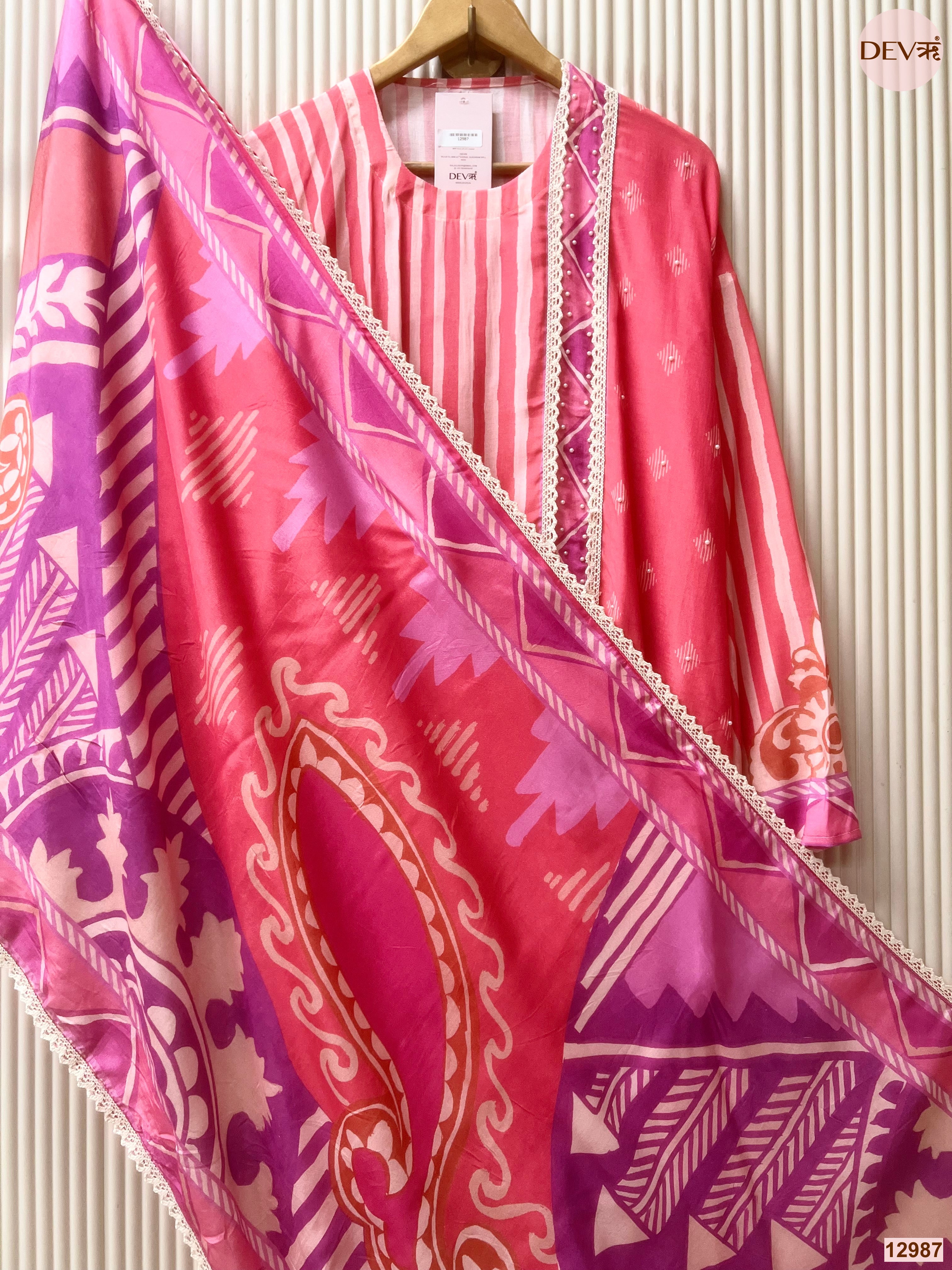 Pink Muslin Printed Unstitched 3-Piece Suit (Devri – D.No 12987)