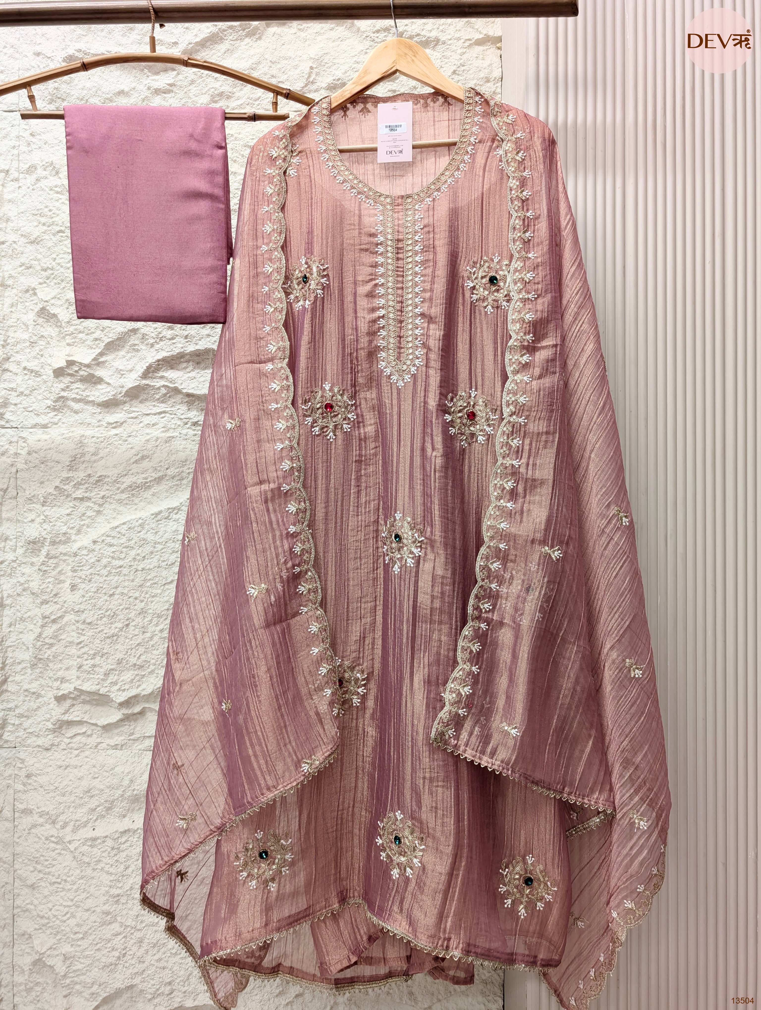 Pink Tissue Crush Silk Embroidered Unstitched 3-Piece Suit (Devri – D.No 13504)