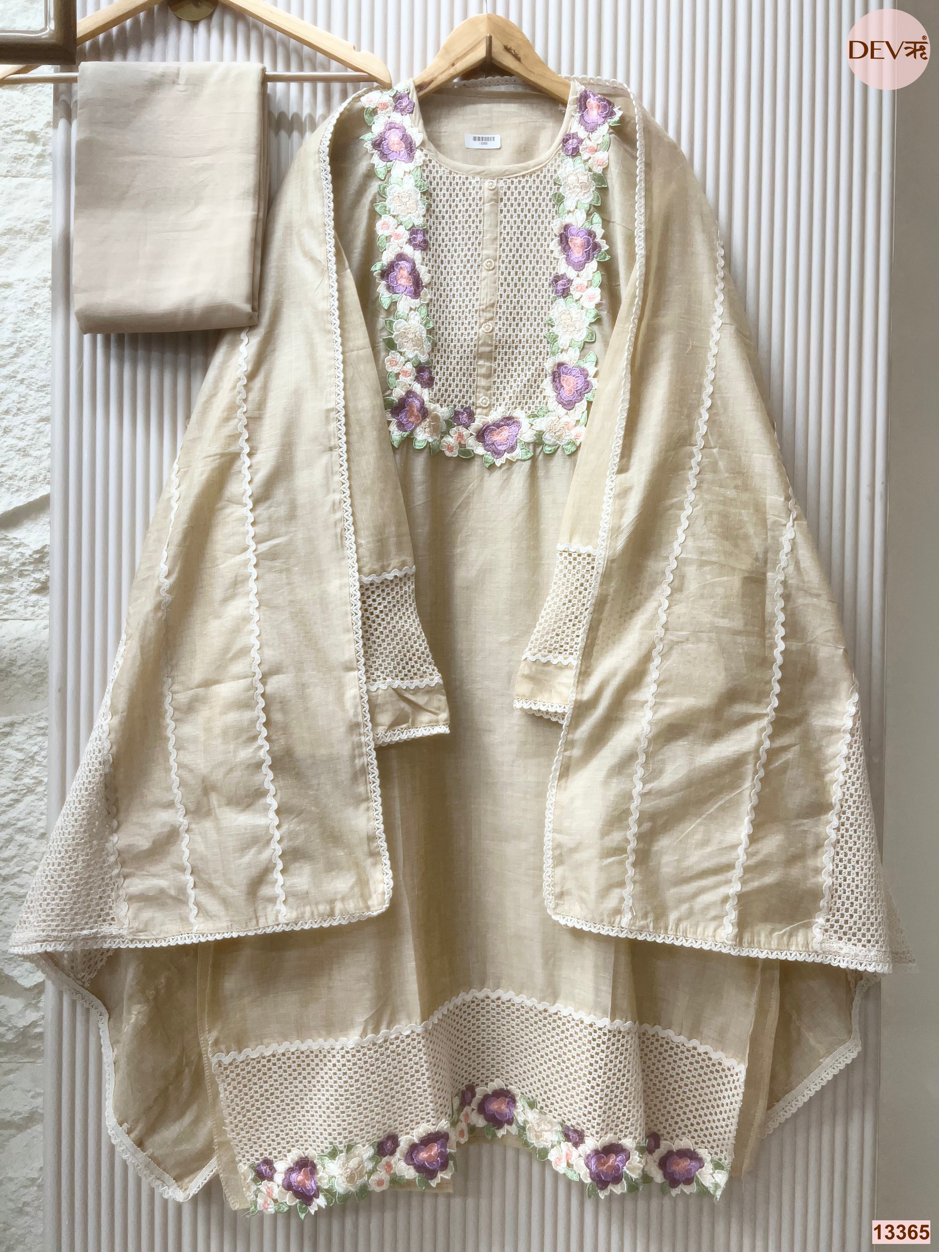 Beige Mul Chanderi Embroidered Unstitched 3-Piece Suit (Devri – D.No 13365)