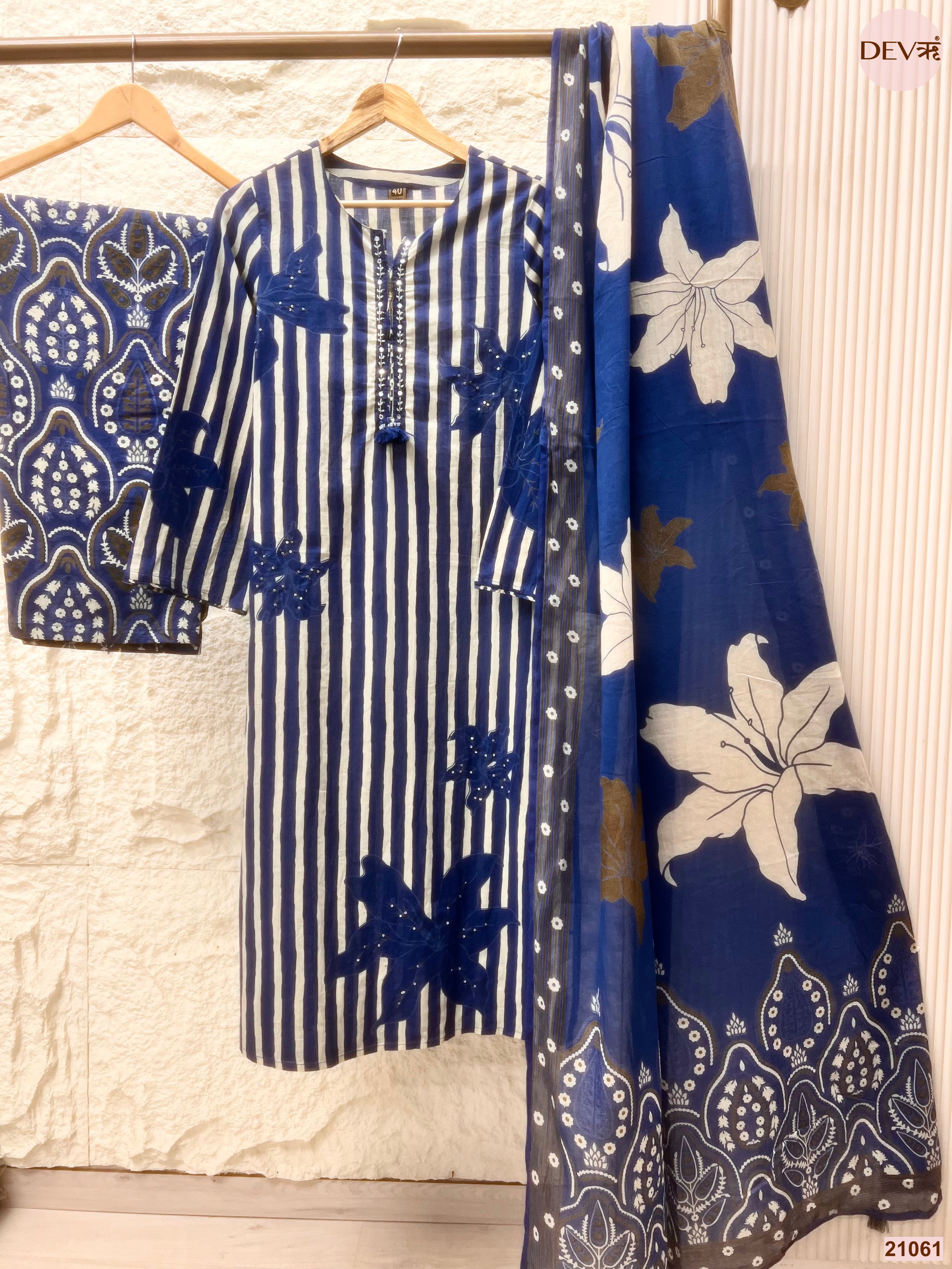 Neelambara Cotton Printed Blue 3-Piece Set (Devri – D.No 21061)