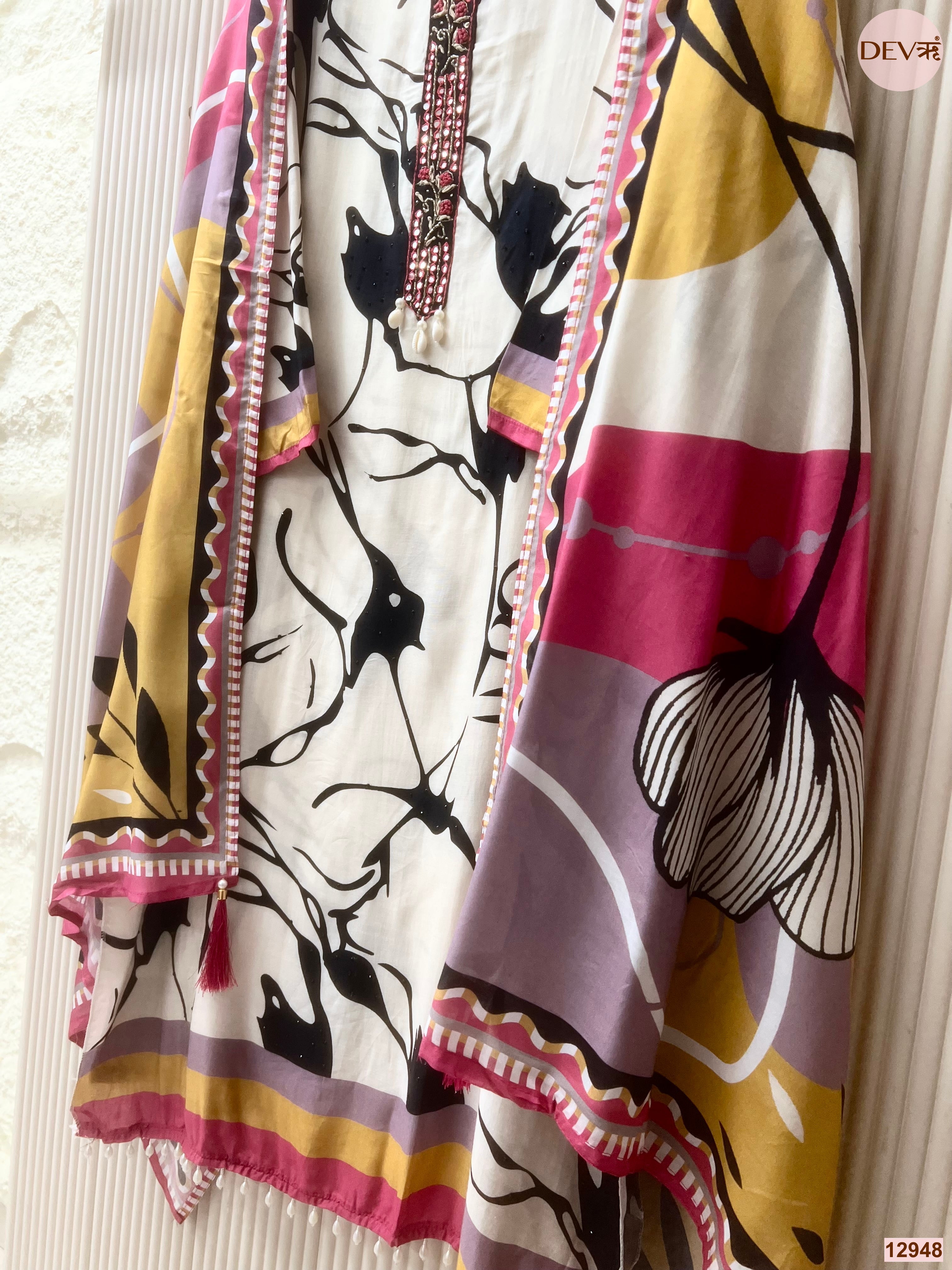 Cream Muslin Printed Unstitched 3-Piece Suit (Devri – D.No 12948)