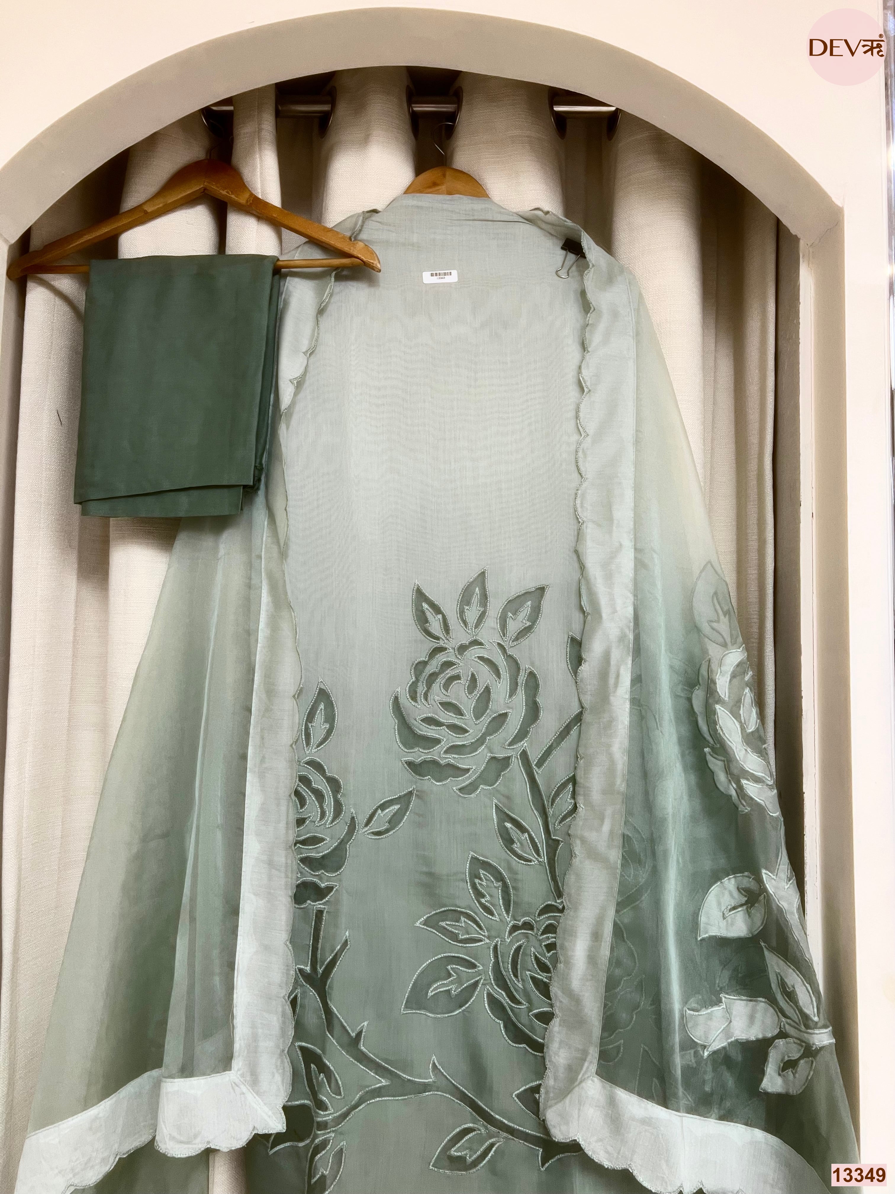 Sage Mul Chanderi Embroidered Unstitched 3-Piece Suit (Devri – D.No 13349)
