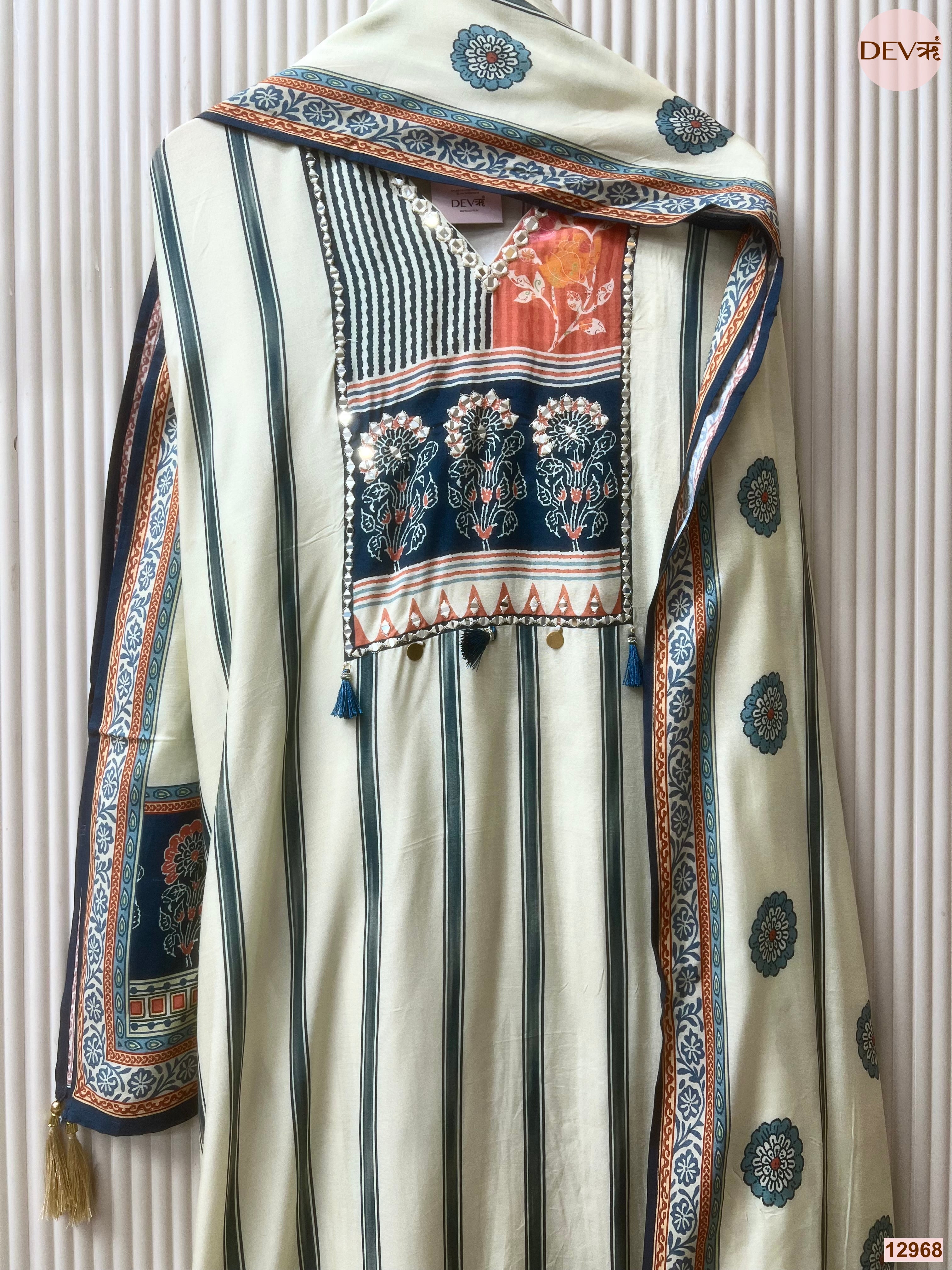 Cream Muslin Printed Unstitched 3-Piece Suit (Devri – D.No 12968)