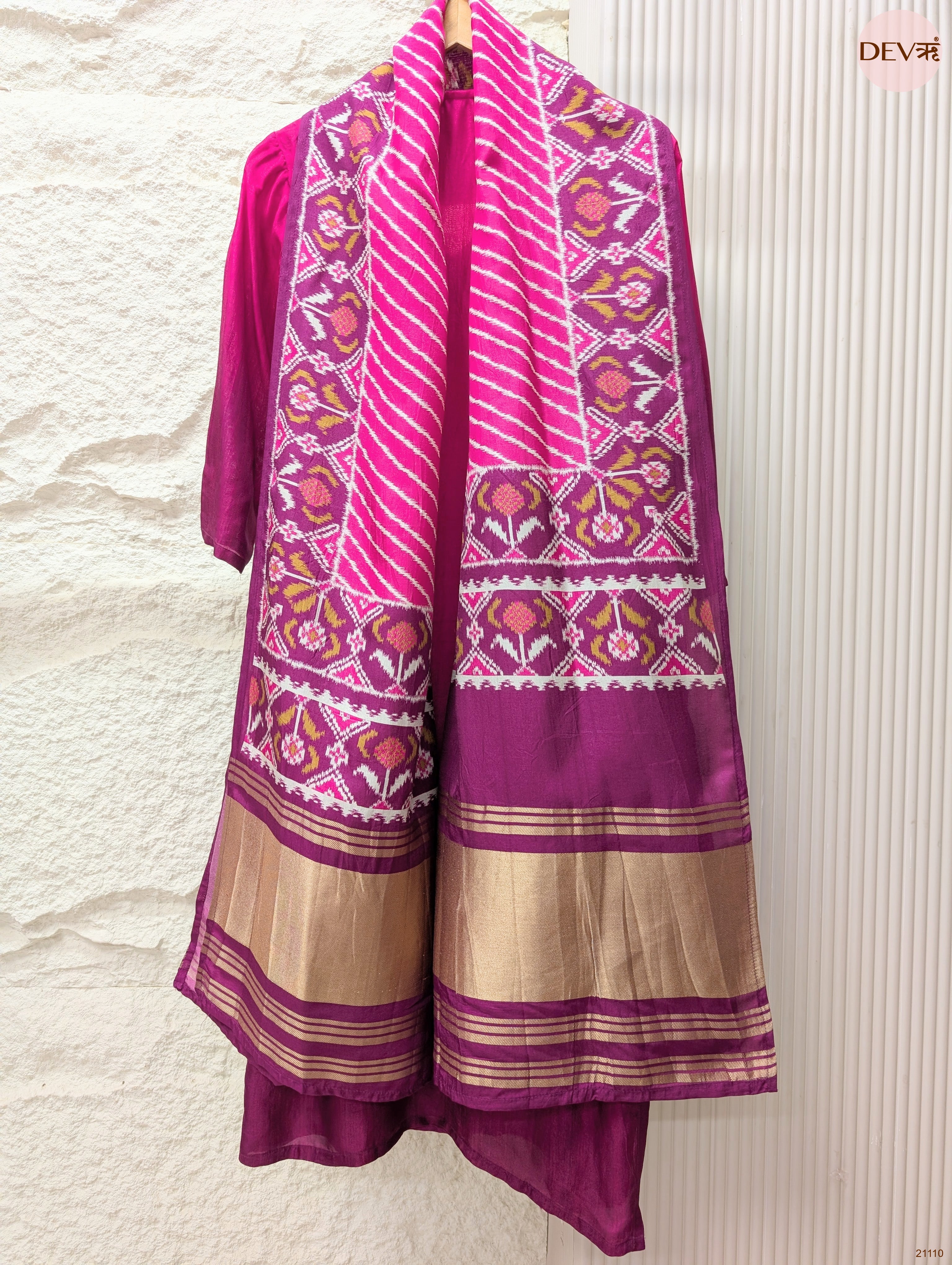 Rangriti Pure russian silk Embroidered Fuchsia 3-Piece Set (Devri – D.No 21110)